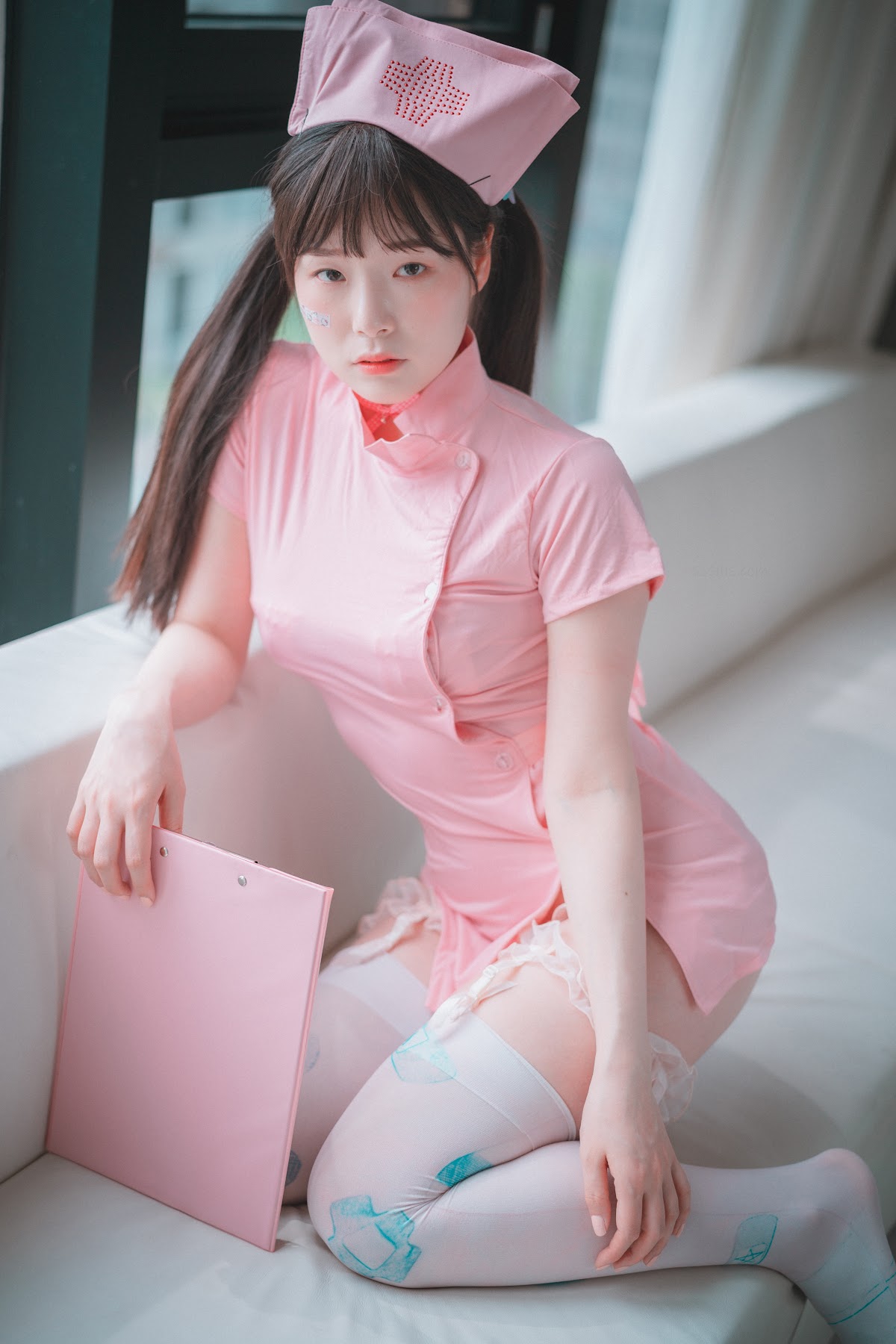 DJAWA Photo – Pia (피아) – Nursing Overtime - P58