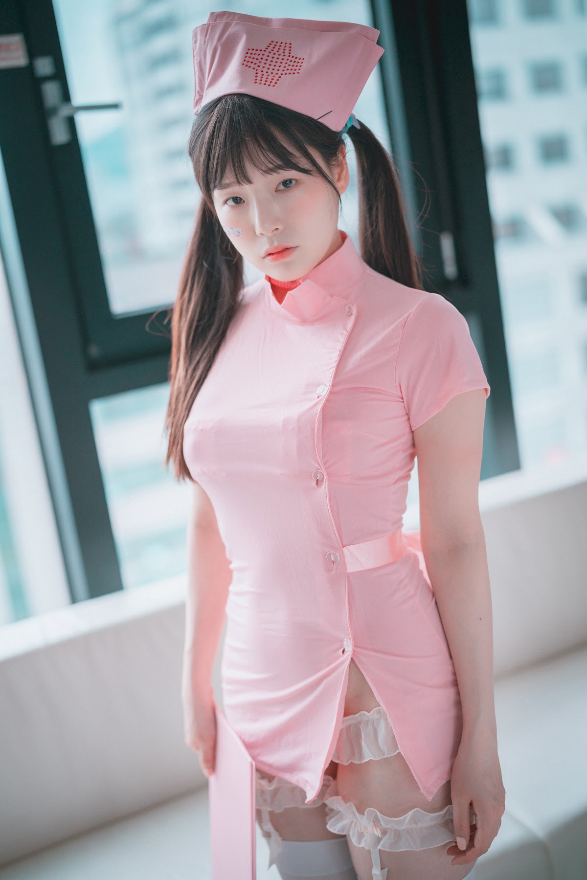 DJAWA Photo – Pia (피아) – Nursing Overtime - P63