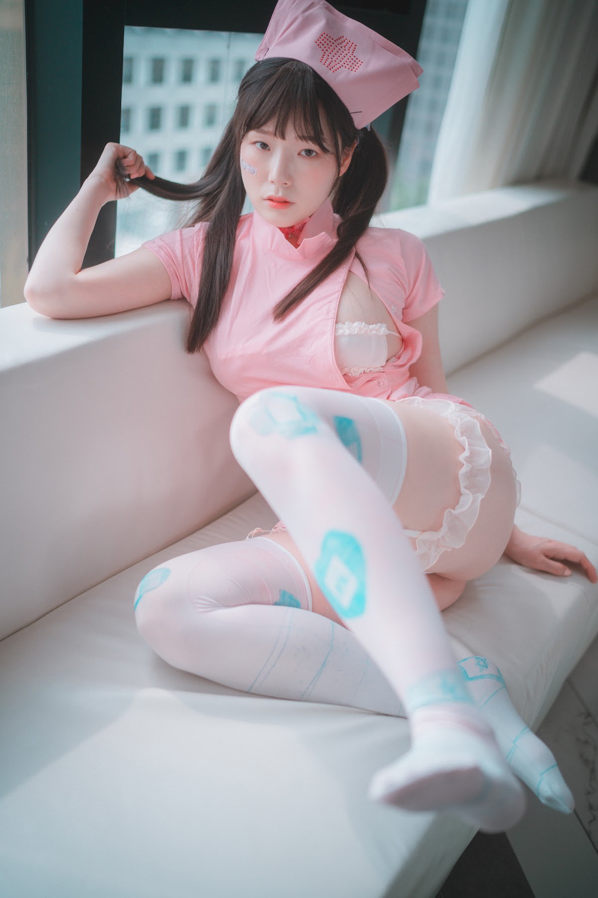 DJAWA Photo – Pia (피아) – Nursing Overtime - P7