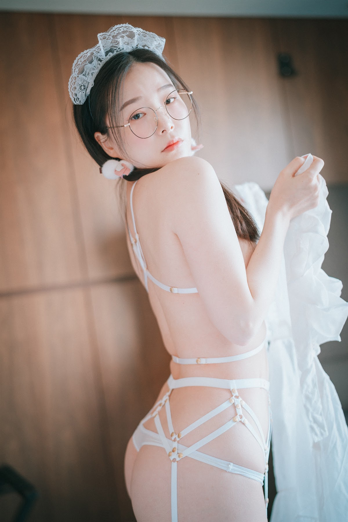 DJAWA Photo – Pia (피아) – Sheer Chiffon Apron - P42
