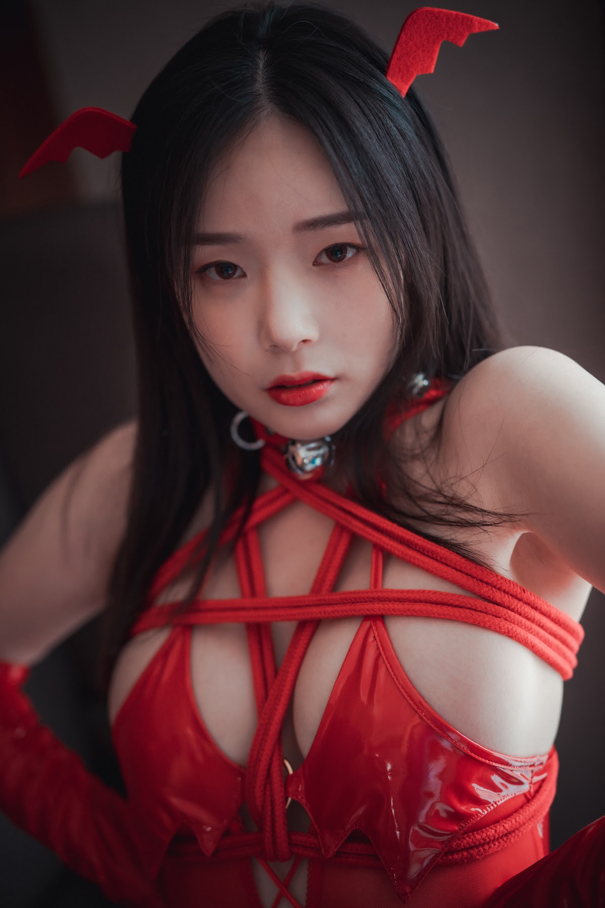 DJAWA Photo – Pia (피아) – The Lord of Nightmares in Red - P11