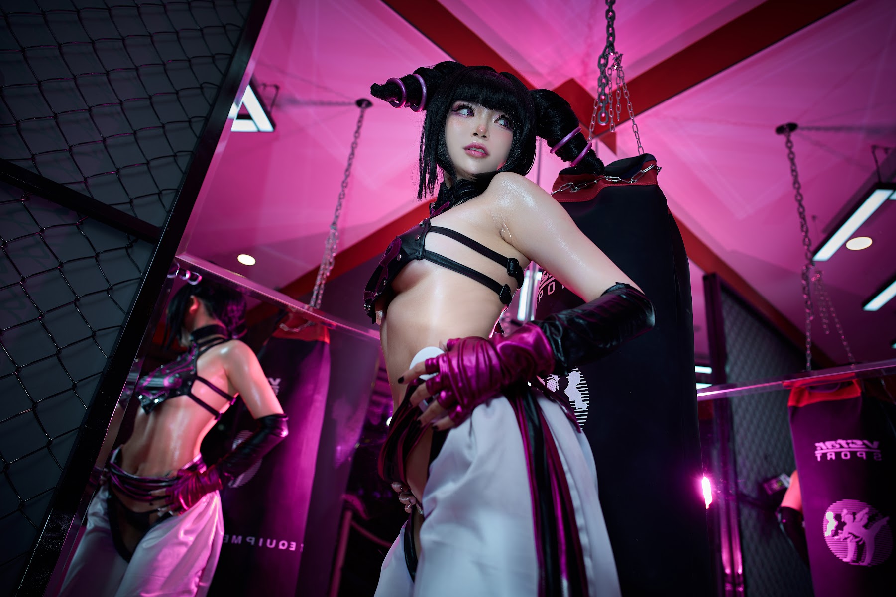 Coser@ZinieQ – Juri Han - P14