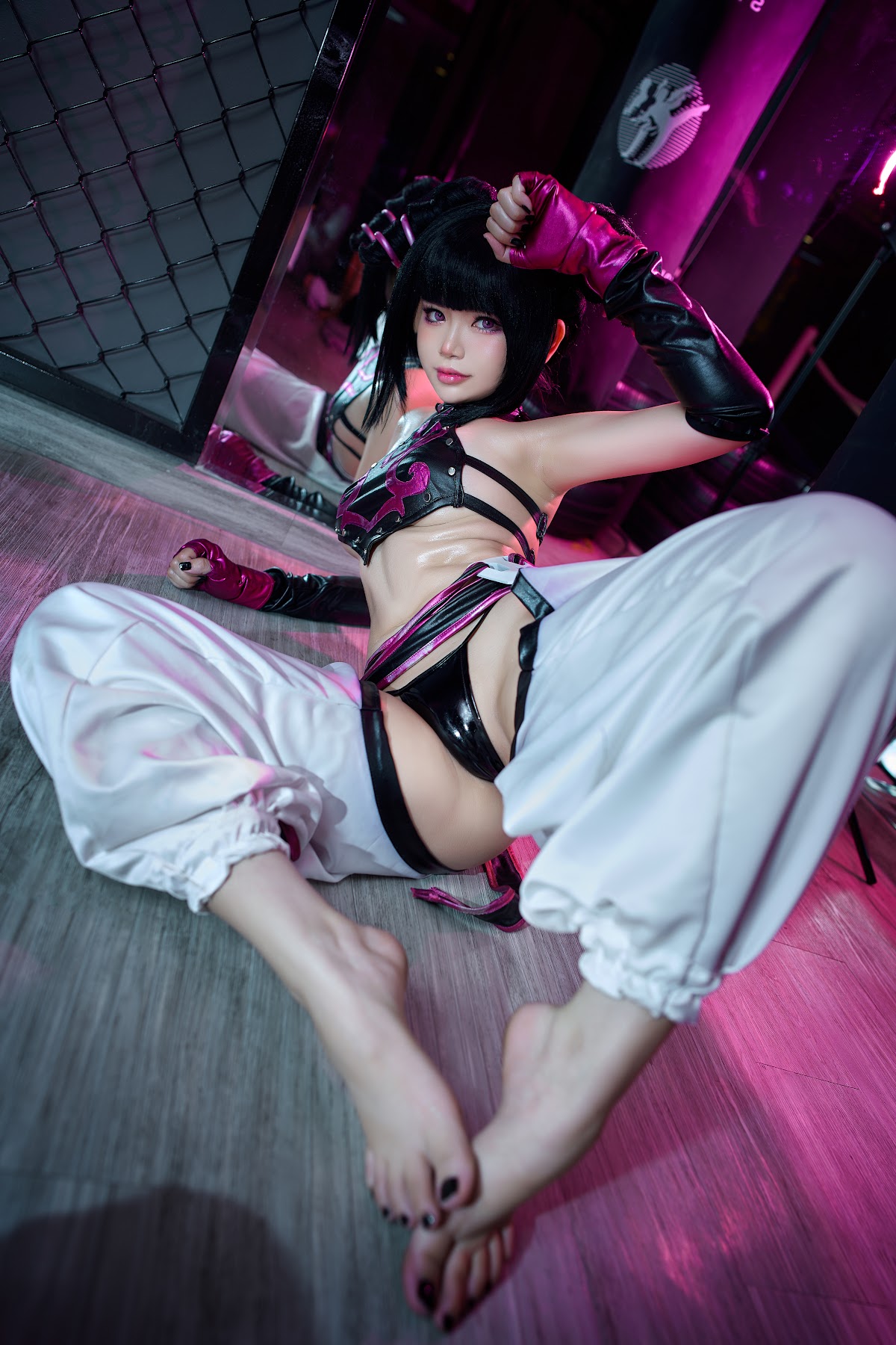 Coser@ZinieQ – Juri Han - P16