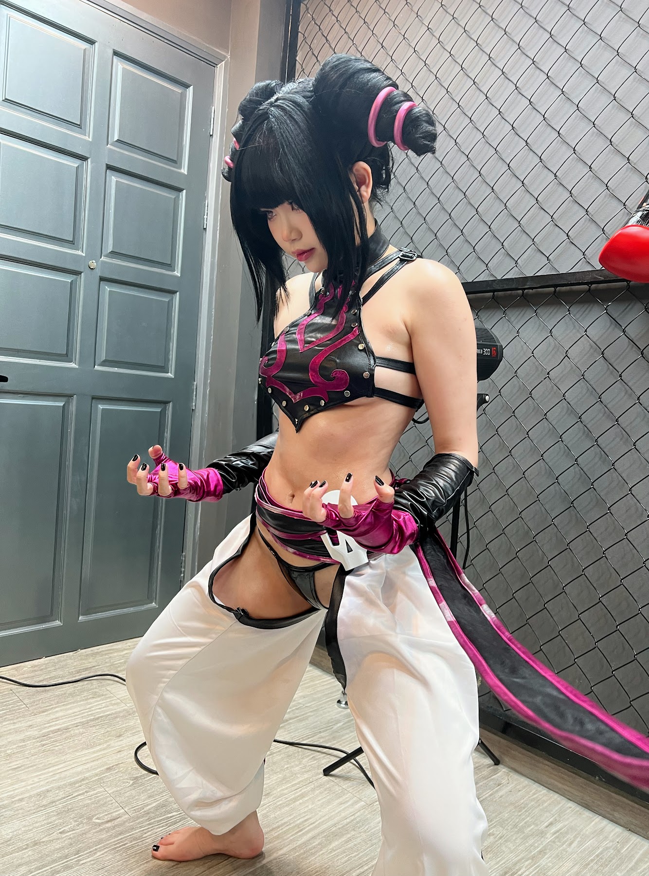Coser@ZinieQ – Juri Han - P38