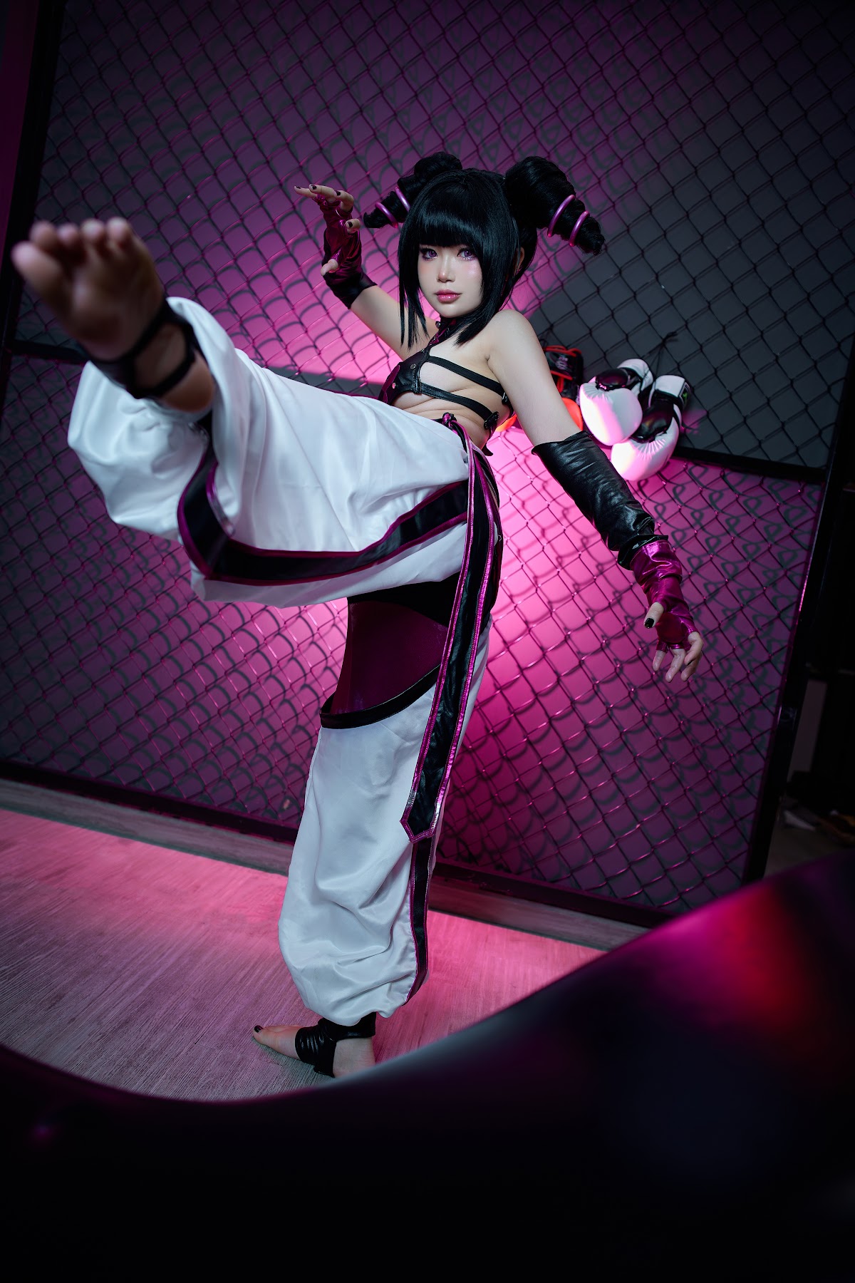 Coser@ZinieQ – Juri Han - P4