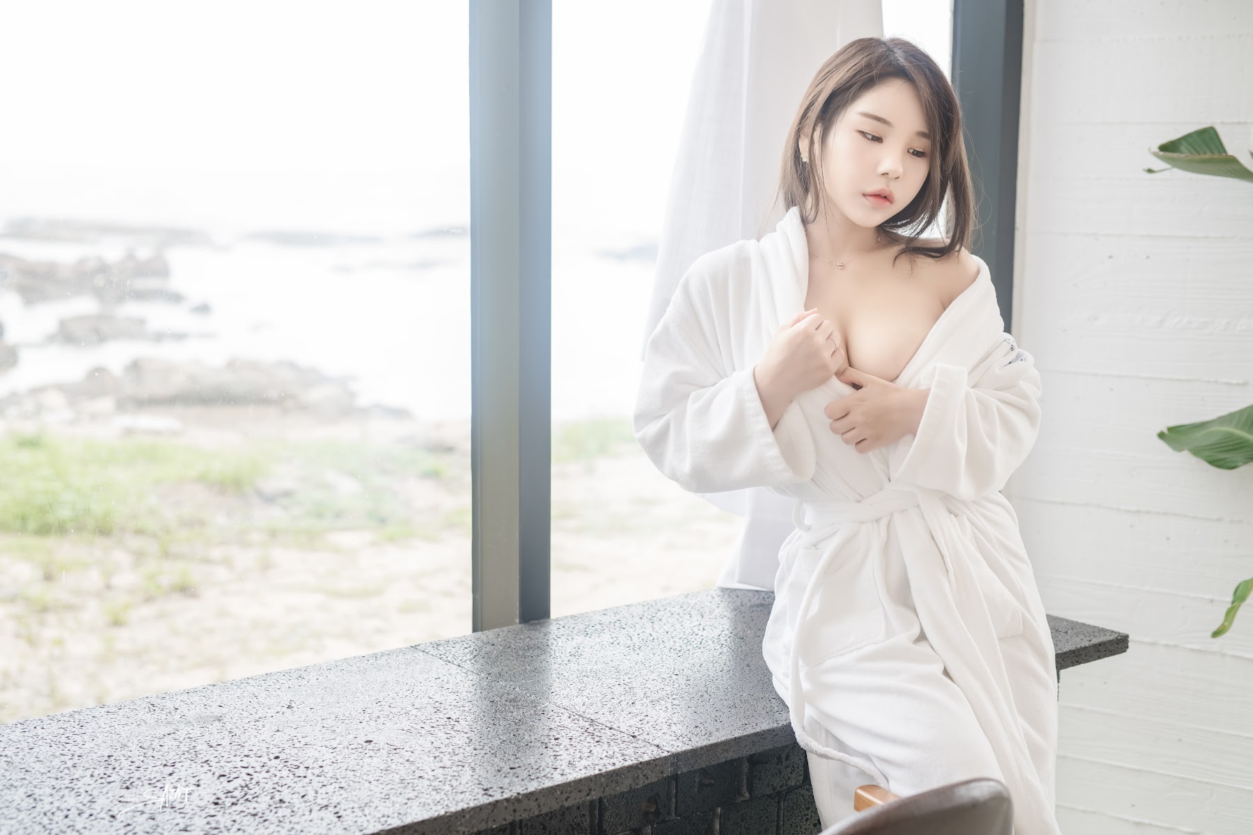 SAINT Photolife – Zzyuri (쮸리) – Blue Marine - P29