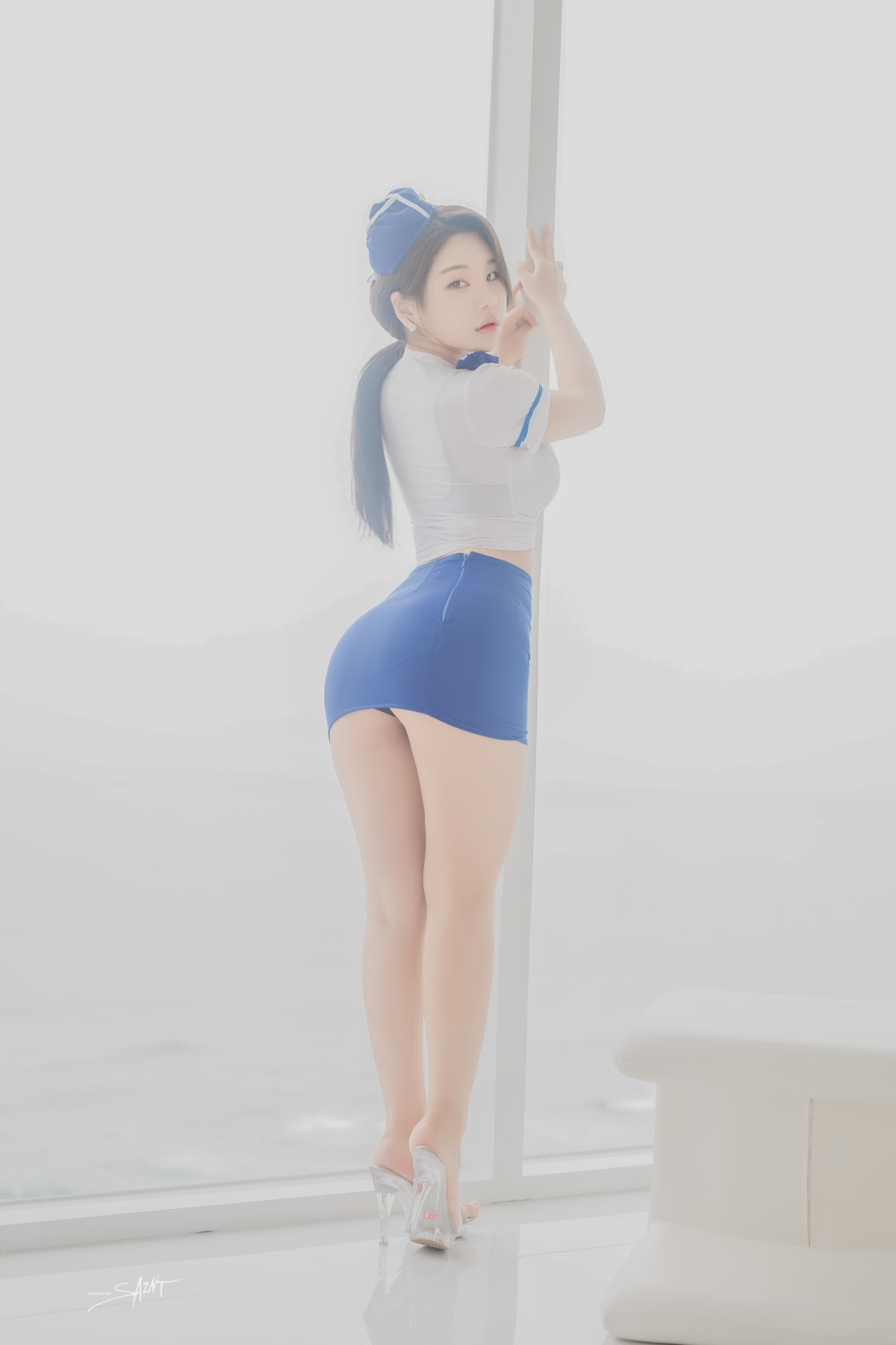 SAINT Photolife – Zzyuri (쮸리) – Blue Marine - P55