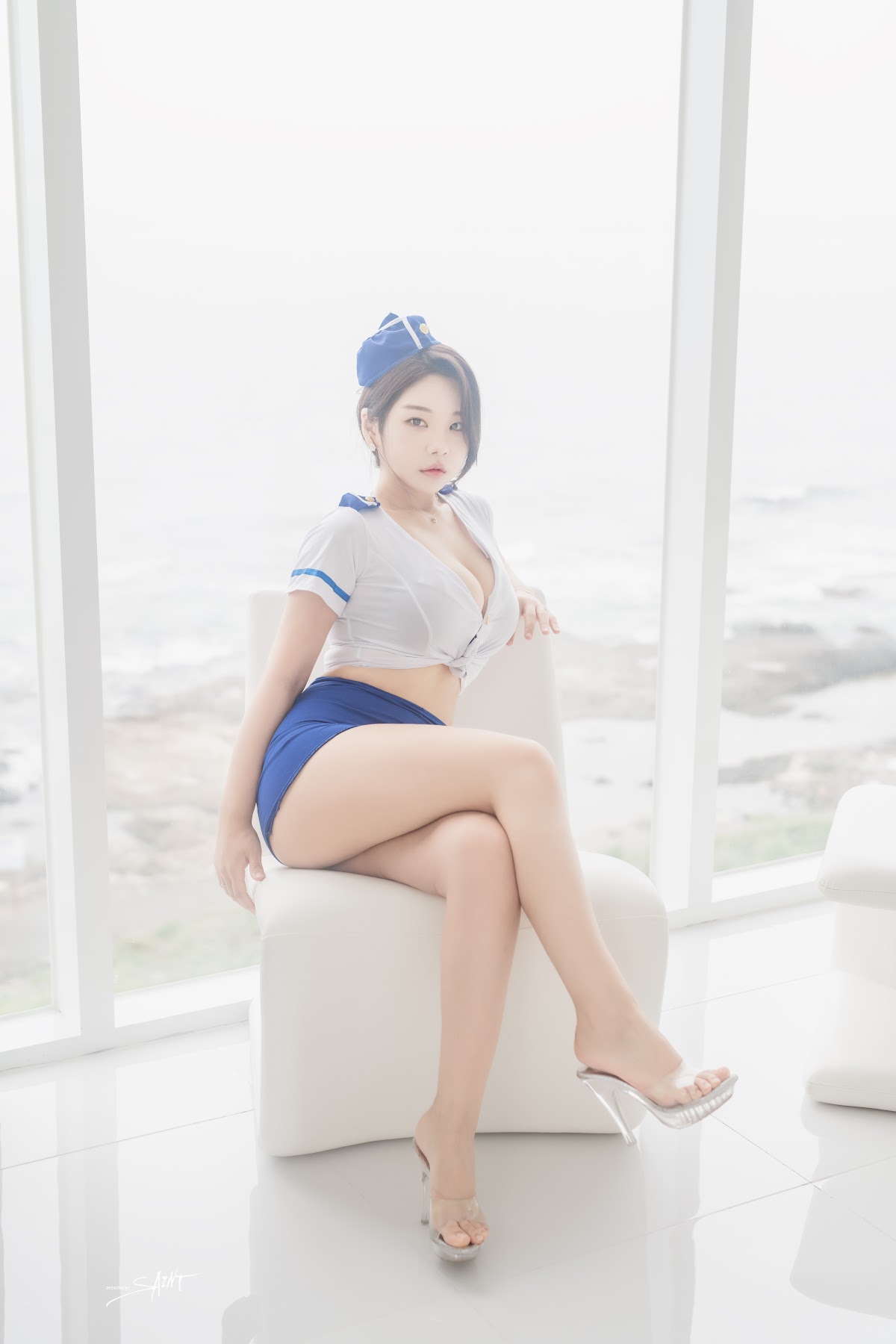 SAINT Photolife – Zzyuri (쮸리) – Blue Marine - P5