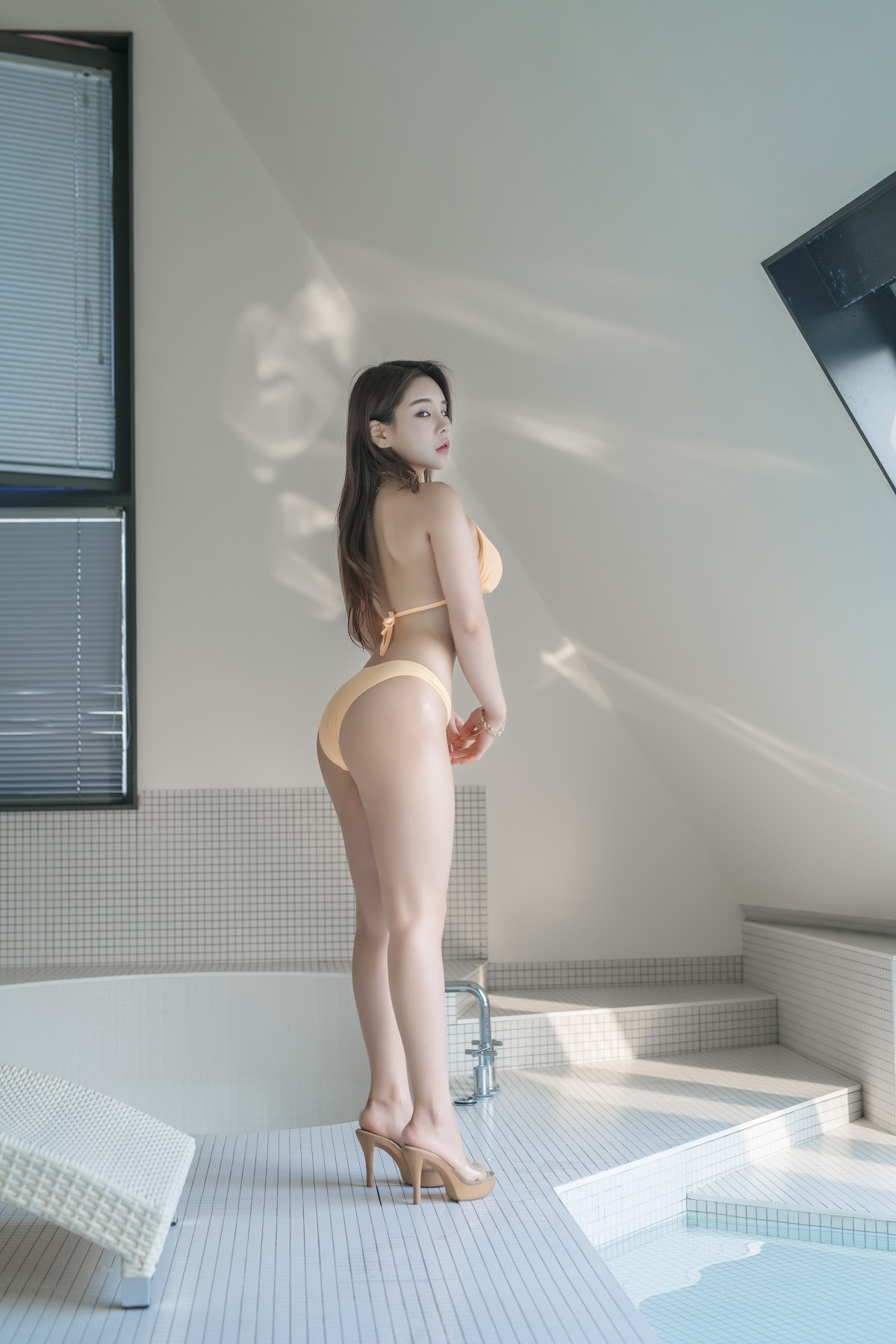 SAINT Photolife – Zzyuri (쮸리) – Blueming Part 2 - P14