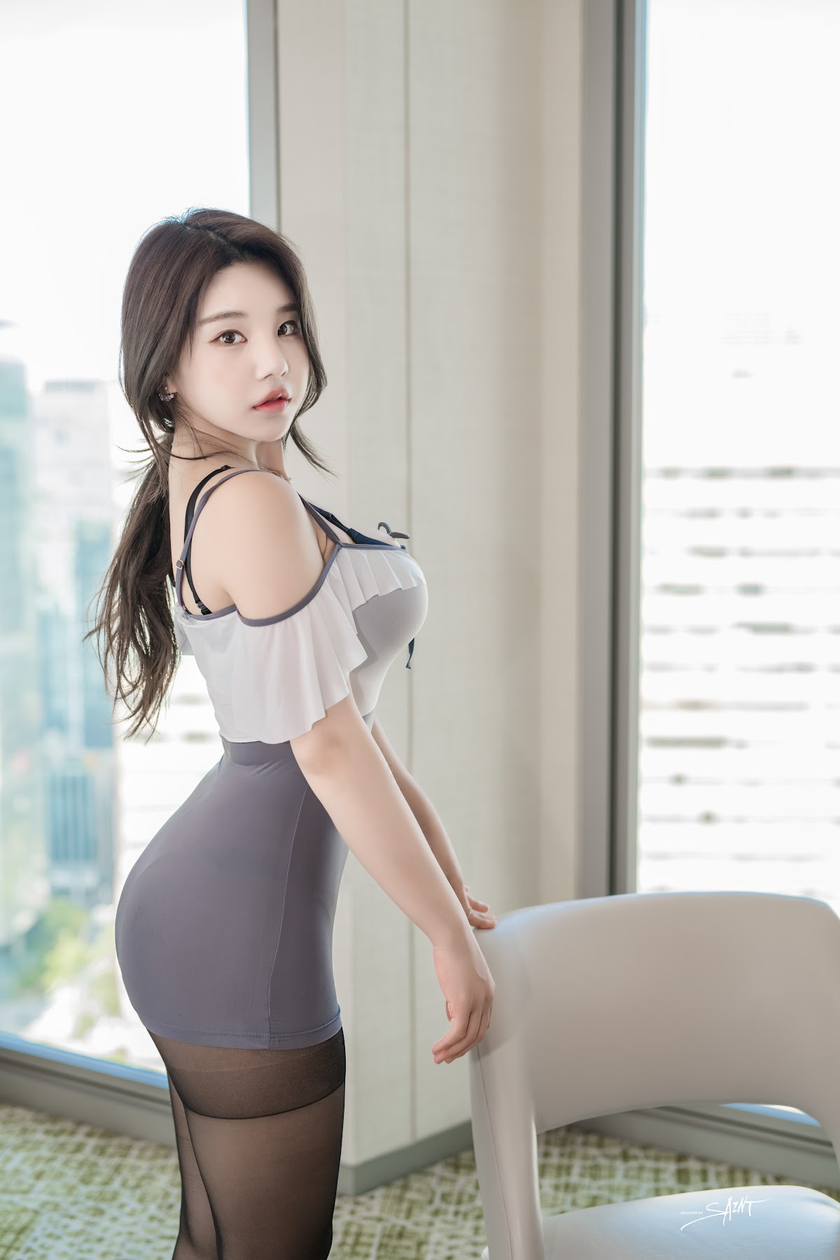 SAINT Photolife – Zzyuri (쮸리) – Office Returns - P28