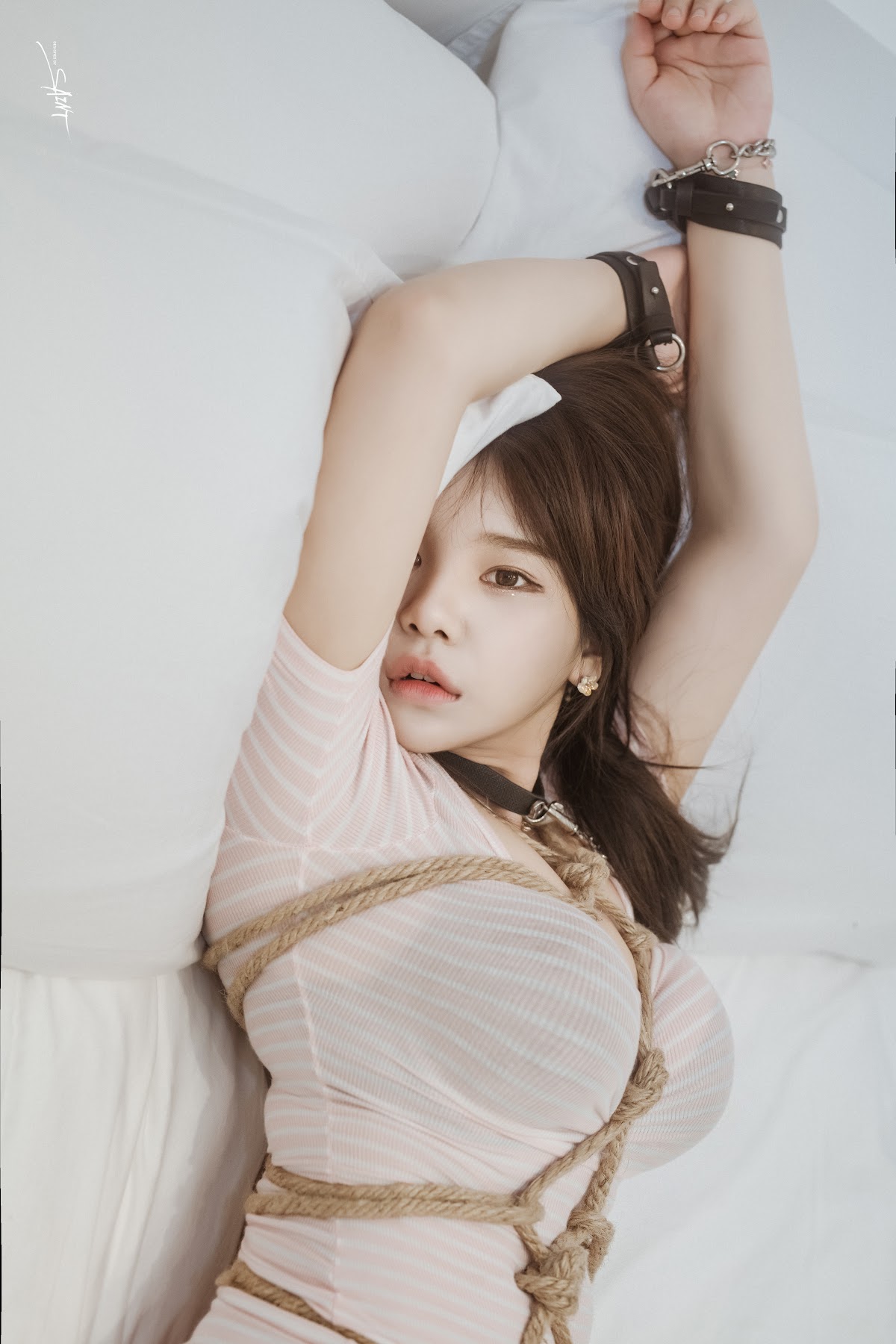 SAINT Photolife – Zzyuri (쮸리) – Rope Series Special Edition Part.01+02 - P45