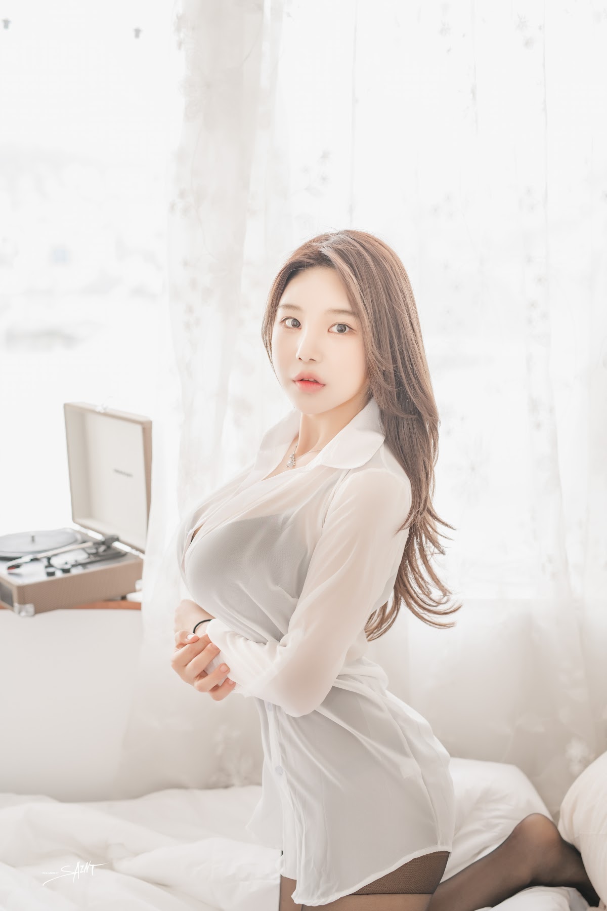 SAINT Photolife – Zzyuri (쮸리) – Zzyuri Vol.5 See Through - P18