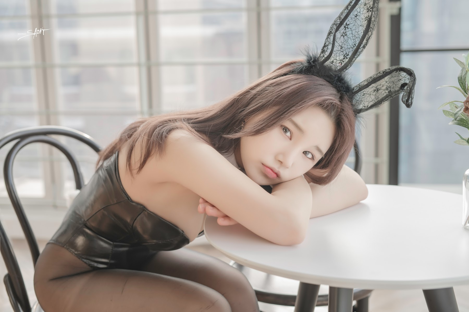 SAINT Photolife – Zzyuri (쮸리) – Vol.1 1 Year Anniversary - P16
