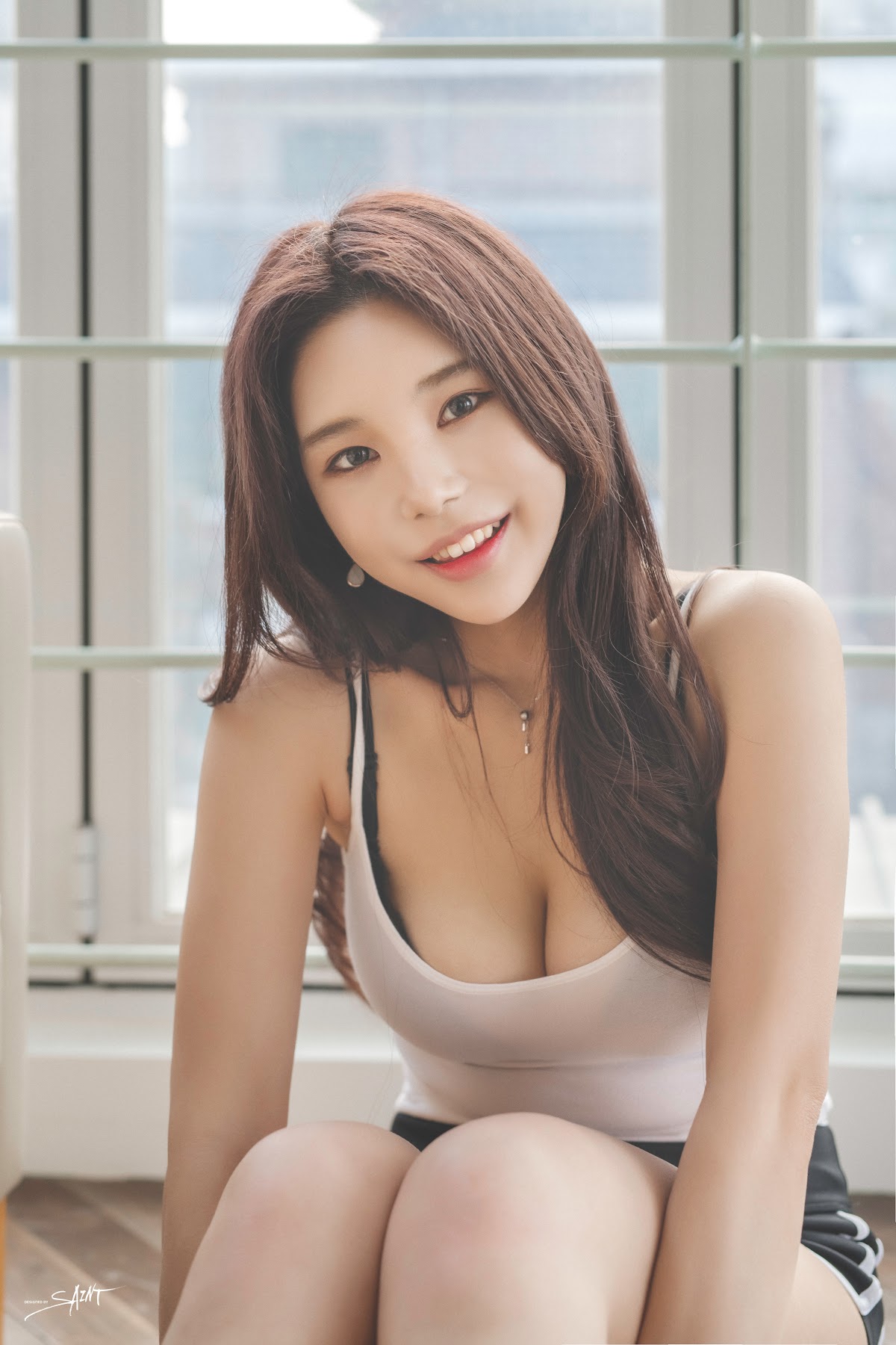 SAINT Photolife – Zzyuri (쮸리) – Vol.1 1 Year Anniversary - P50