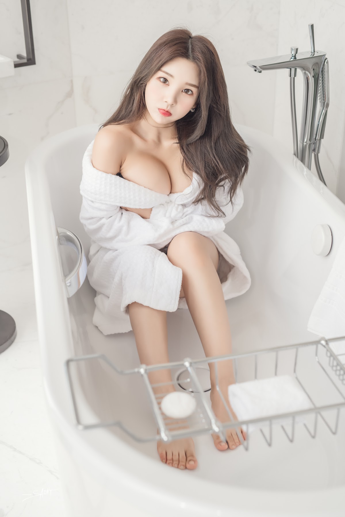 SAINT Photolife – Zzyuri (쮸리) – Zzyuri Vol.10 - P13
