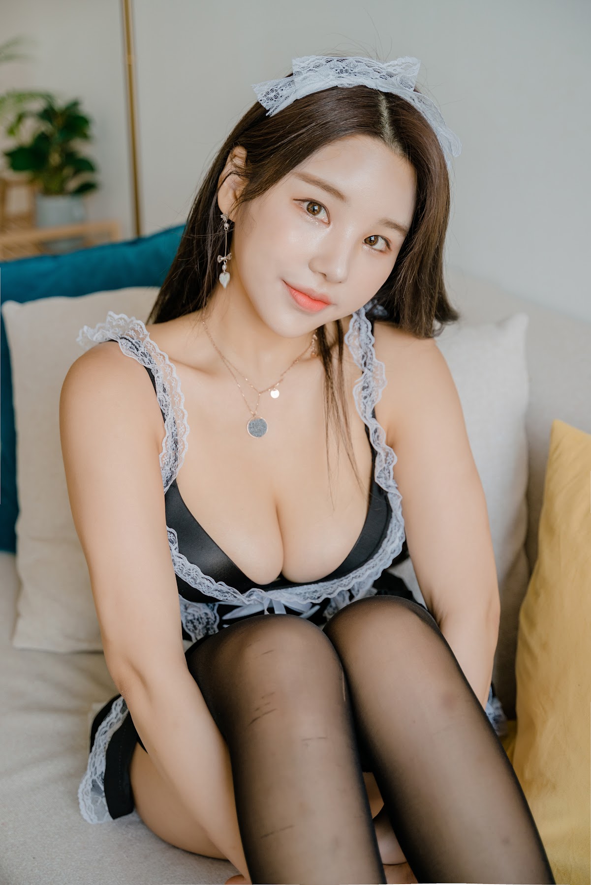 SAINT Photolife – Zzyuri (쮸리) Vol.1 – Maid - P15