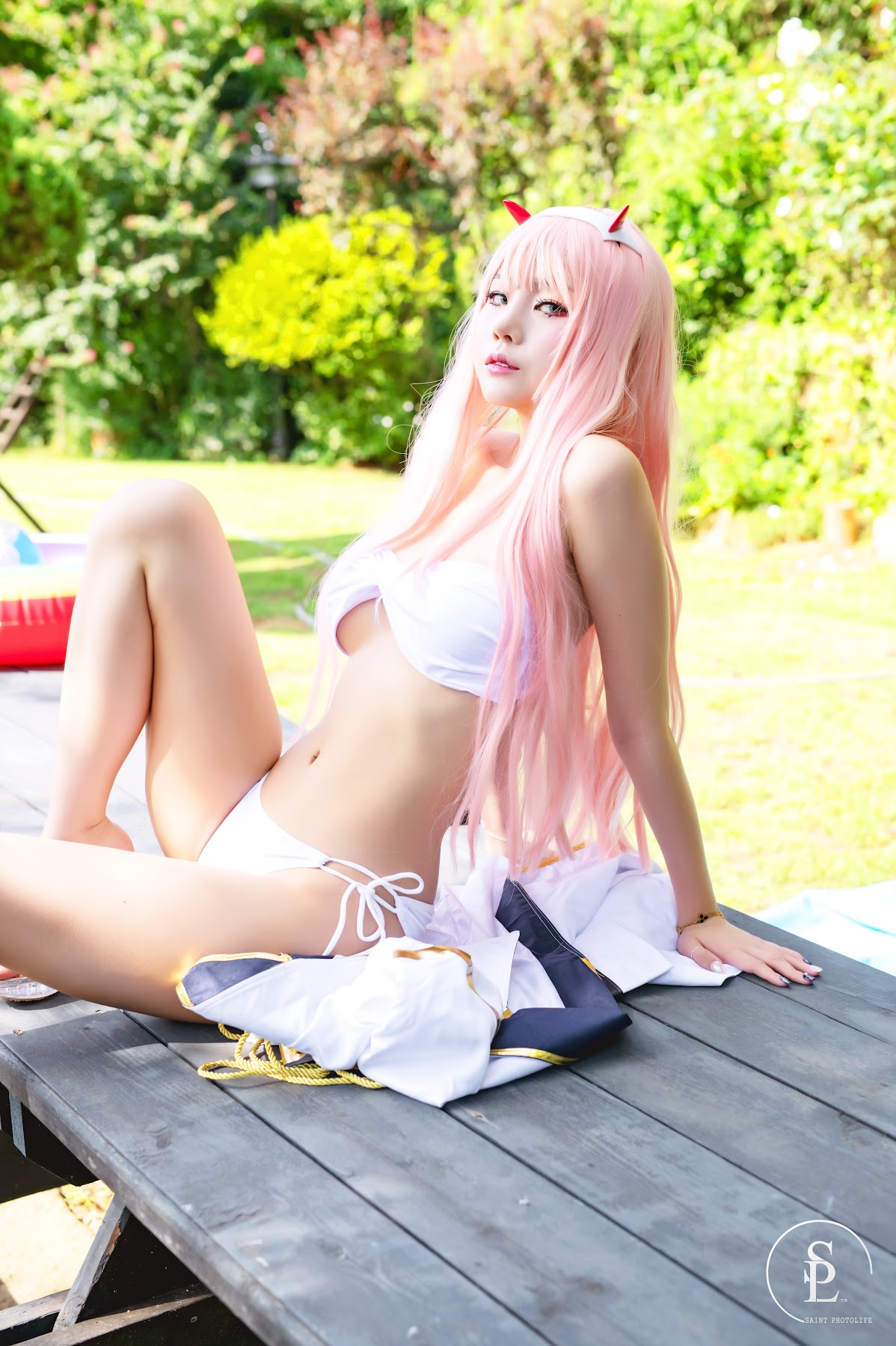 SAINT Photolife – Yuna (유나) – No.10 Zero Two - P10