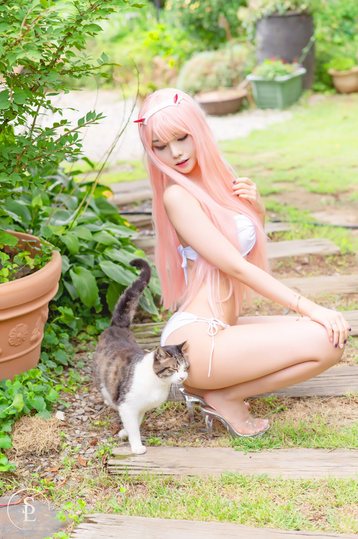 SAINT Photolife – Yuna (유나) – No.10 Zero Two - P30