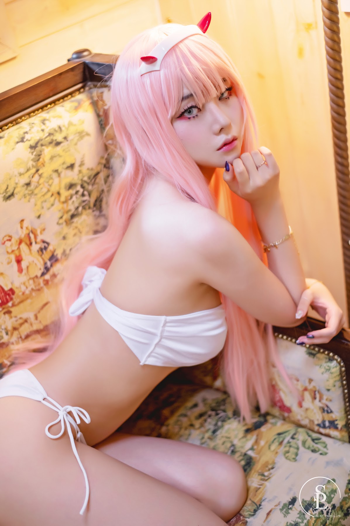 SAINT Photolife – Yuna (유나) – No.10 Zero Two - P35