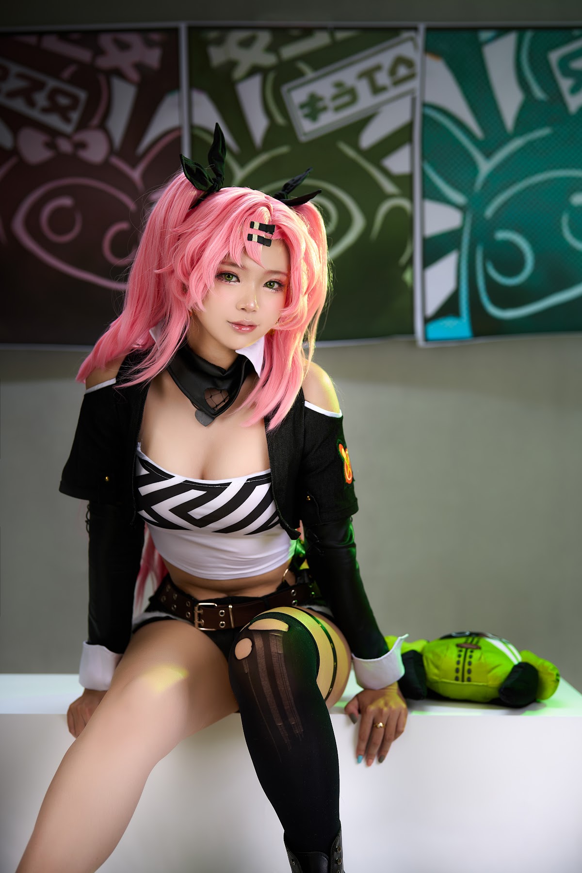 Coser@ZinieQ – Nicole (Zenless Zone Zero) - P2