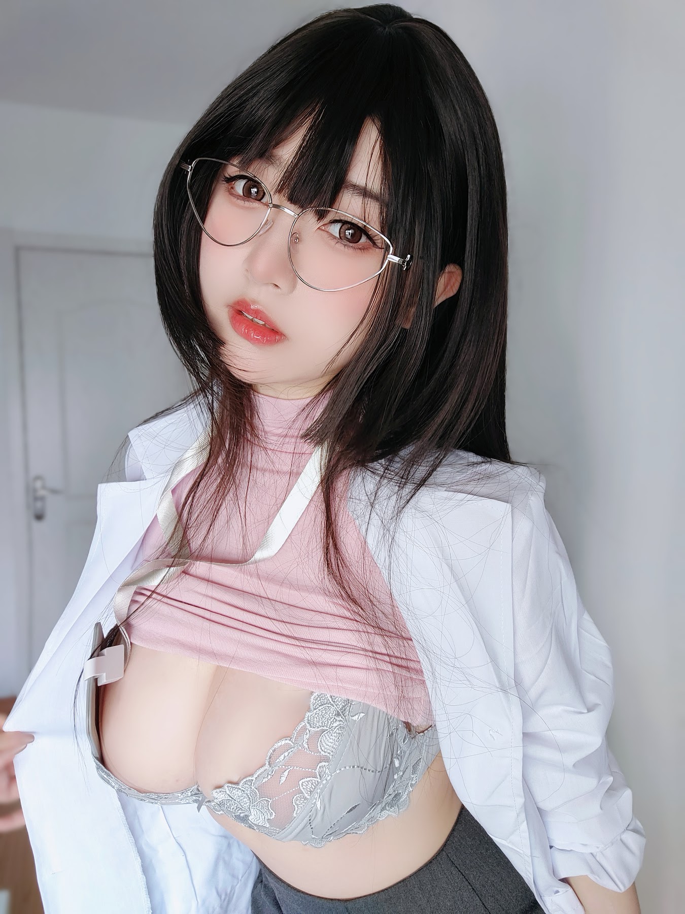 Coser@女主K – 保健医师 - P13