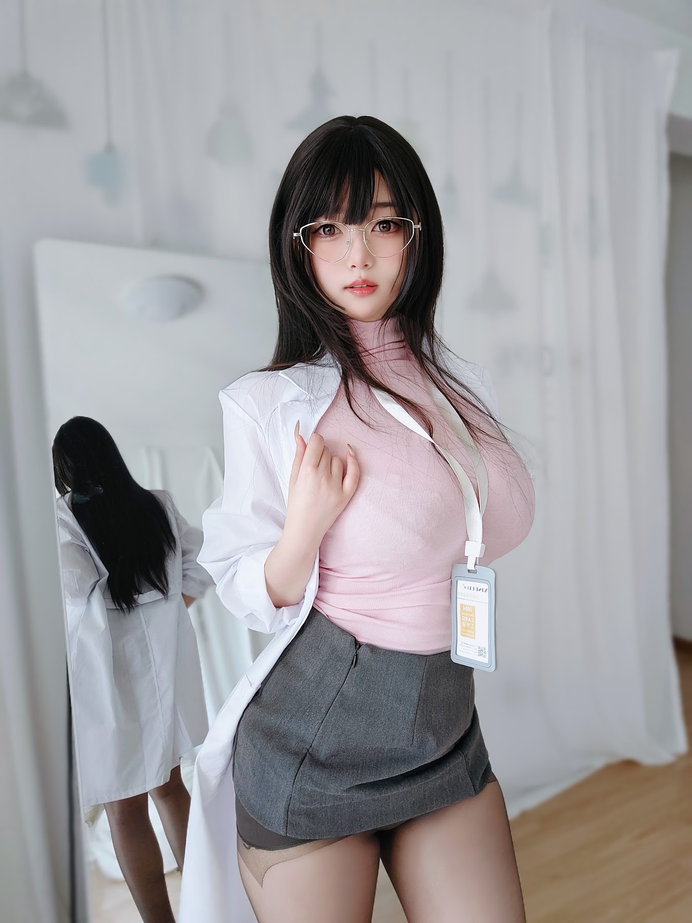 Coser@女主K – 保健医师 - P15