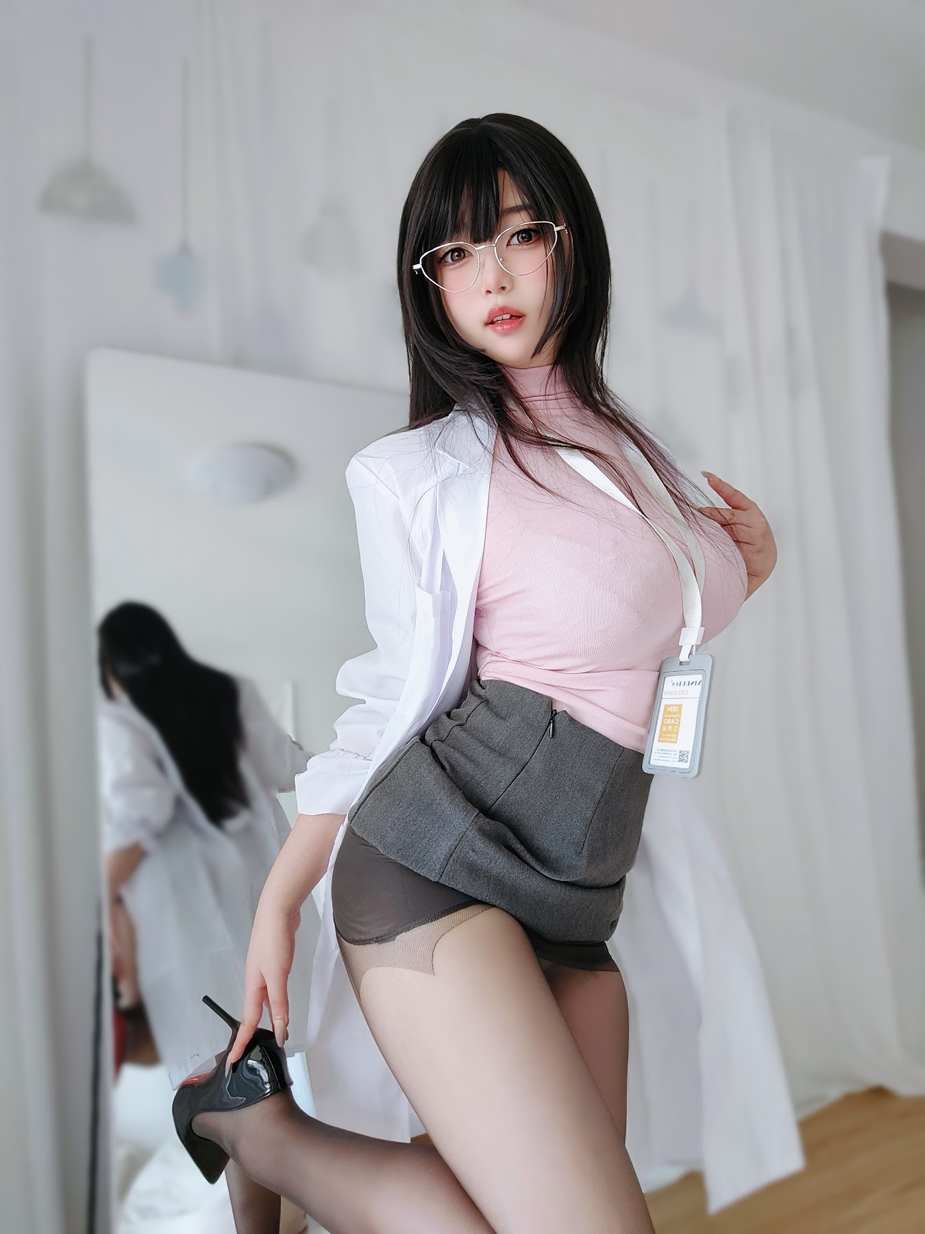 Coser@女主K – 保健医师 - P17