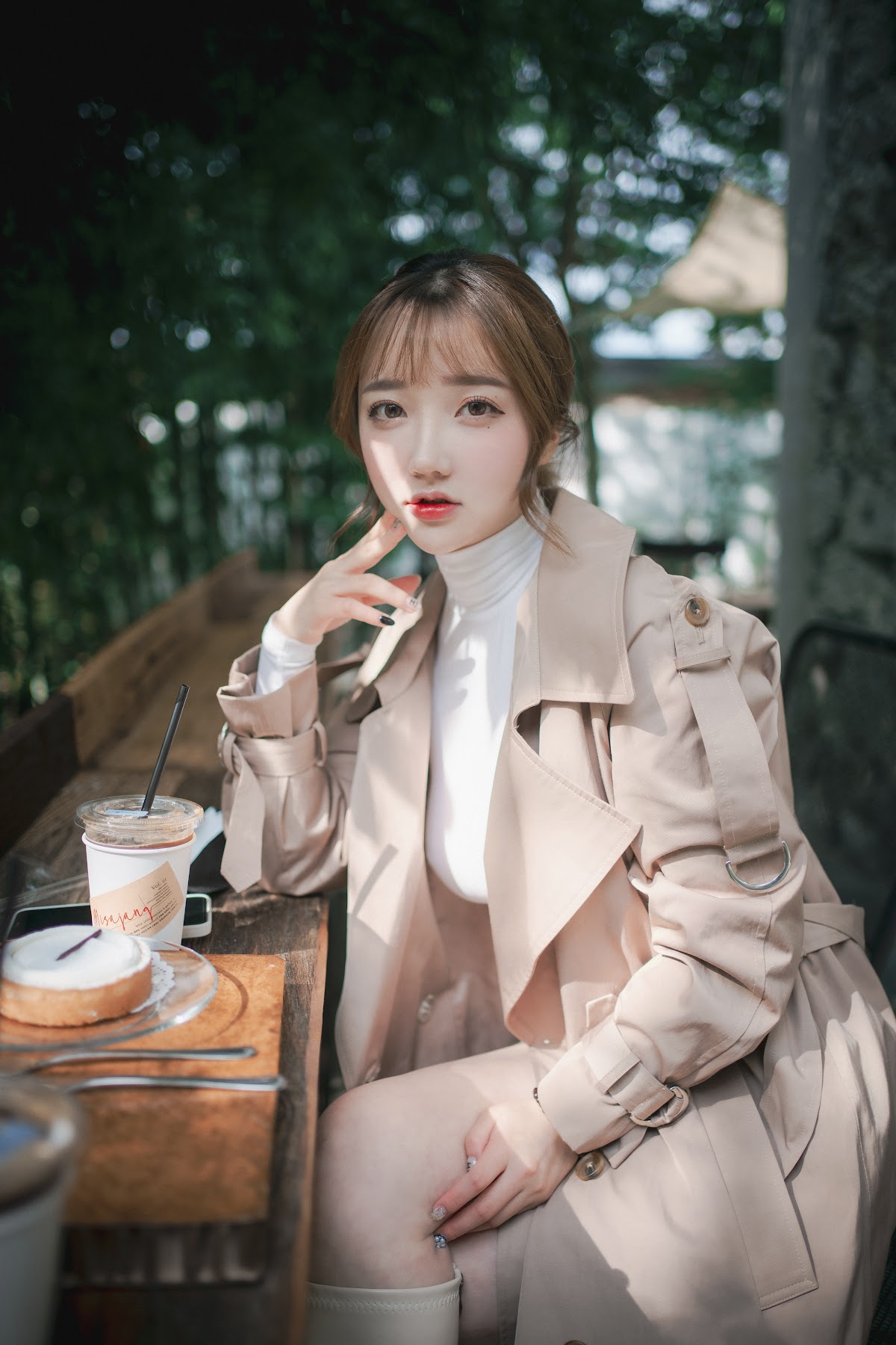 DJAWA Photo – Son Ye-Eun (손예은) – A Snap of Intimacy - P33