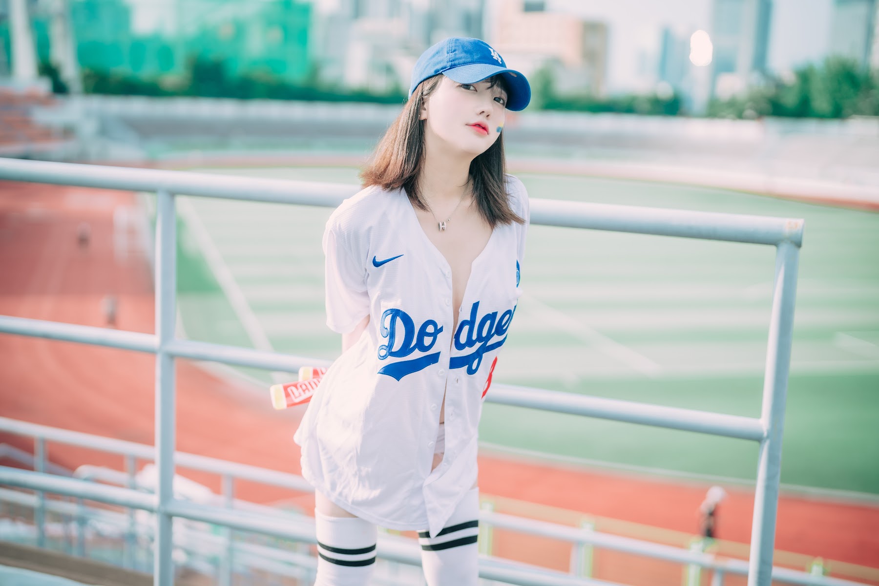 DJAWA Photo – Son Ye-Eun (손예은) – Cheer Up in the Summer - P11