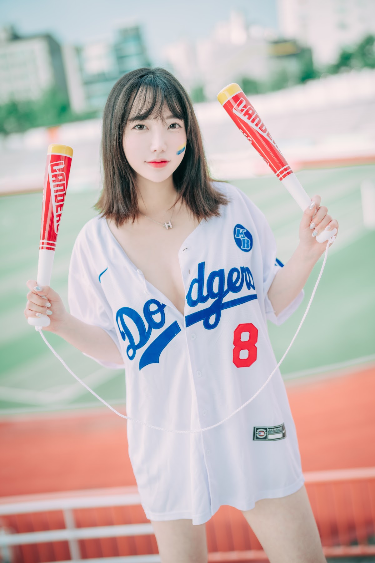 DJAWA Photo – Son Ye-Eun (손예은) – Cheer Up in the Summer - P21