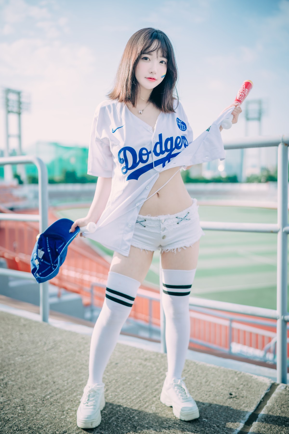 DJAWA Photo – Son Ye-Eun (손예은) – Cheer Up in the Summer - P26