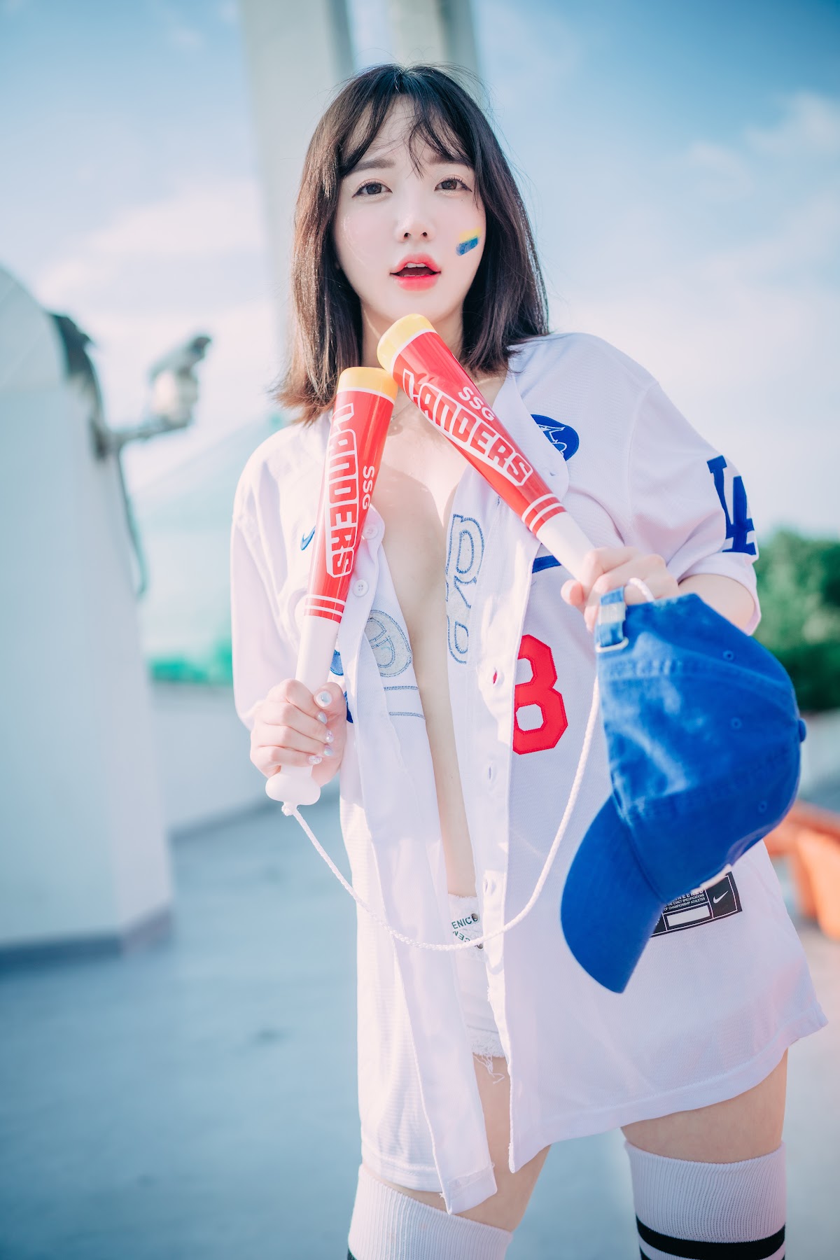 DJAWA Photo – Son Ye-Eun (손예은) – Cheer Up in the Summer - P30