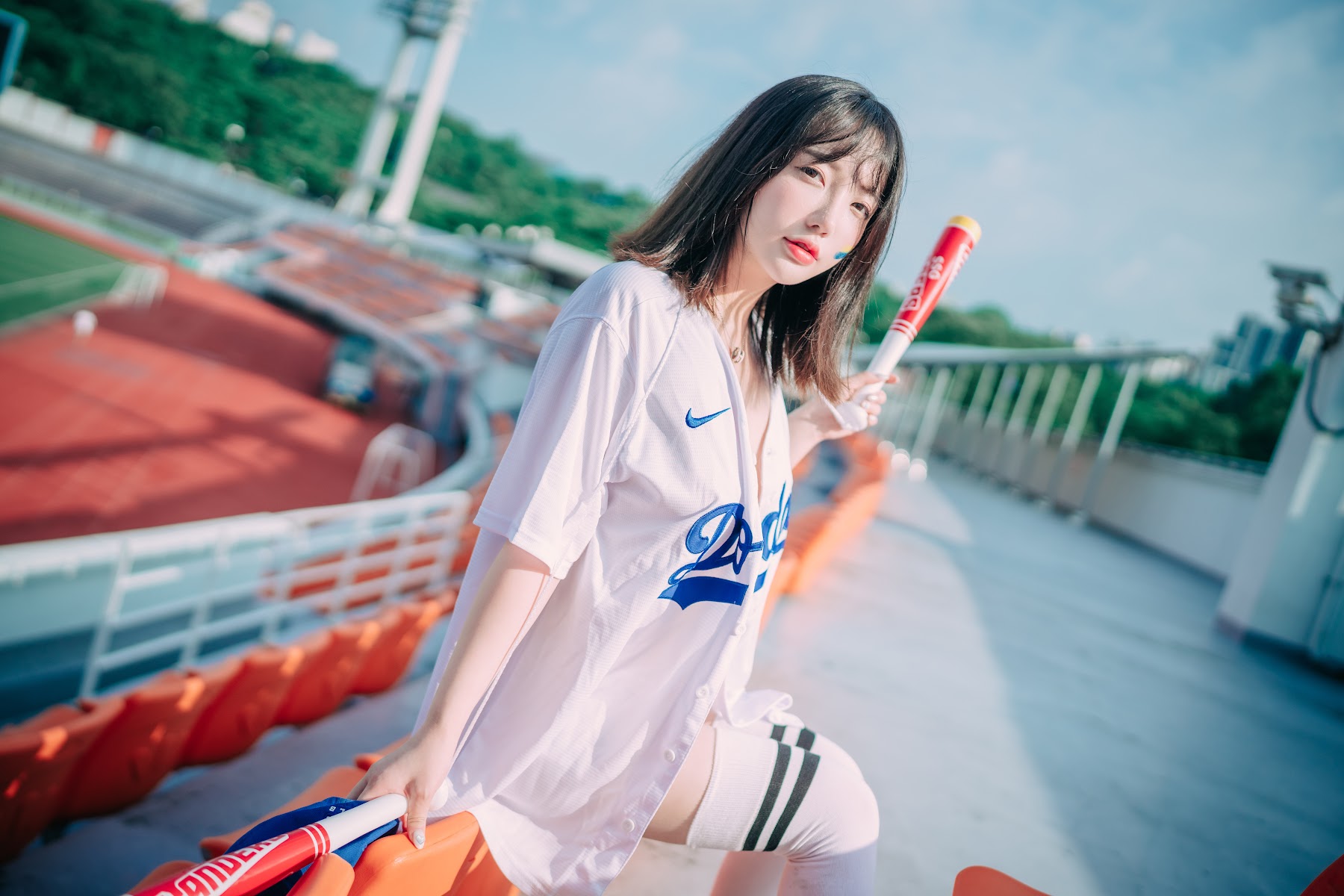 DJAWA Photo – Son Ye-Eun (손예은) – Cheer Up in the Summer - P34