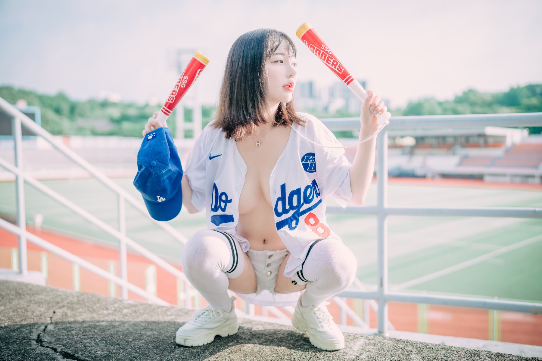 DJAWA Photo – Son Ye-Eun (손예은) – Cheer Up in the Summer - P44