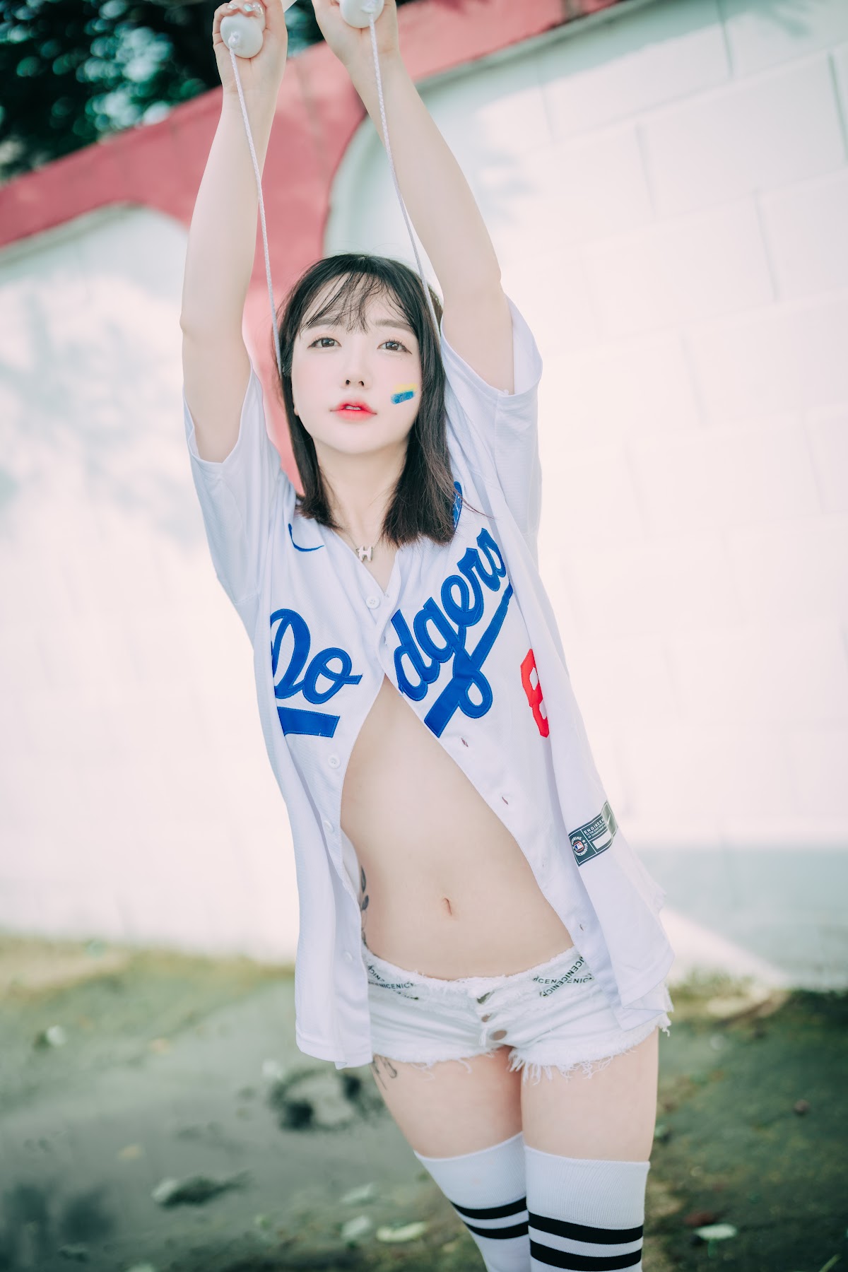 DJAWA Photo – Son Ye-Eun (손예은) – Cheer Up in the Summer - P53