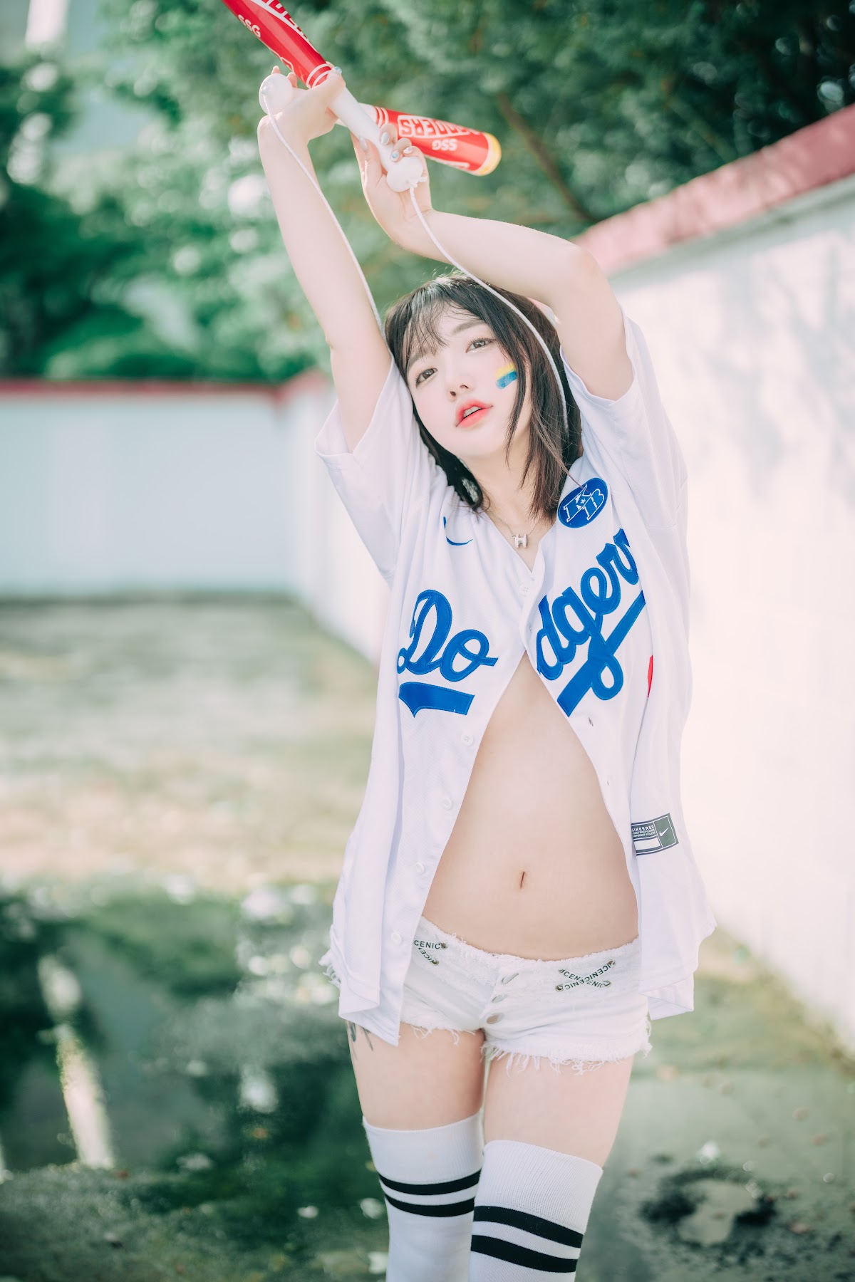 DJAWA Photo – Son Ye-Eun (손예은) – Cheer Up in the Summer - P55