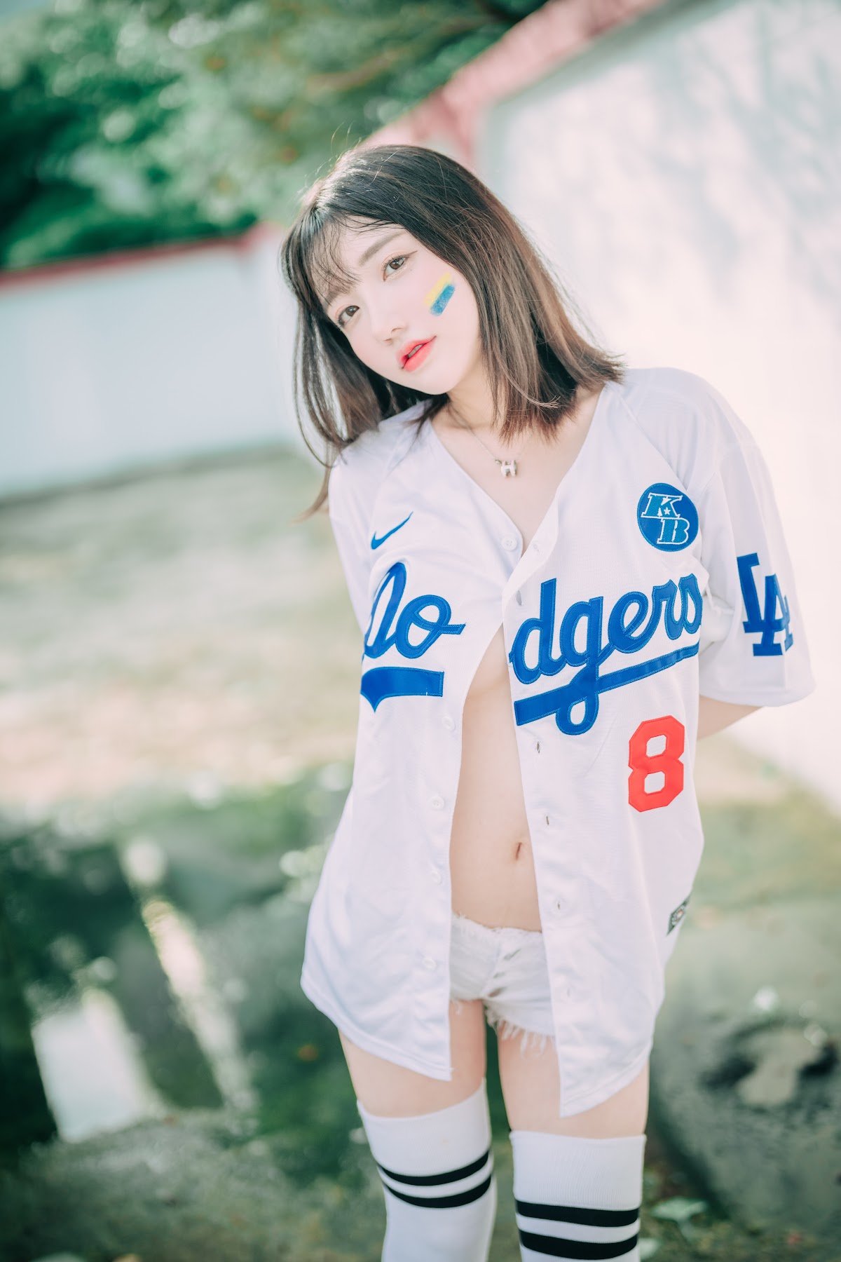 DJAWA Photo – Son Ye-Eun (손예은) – Cheer Up in the Summer - P56