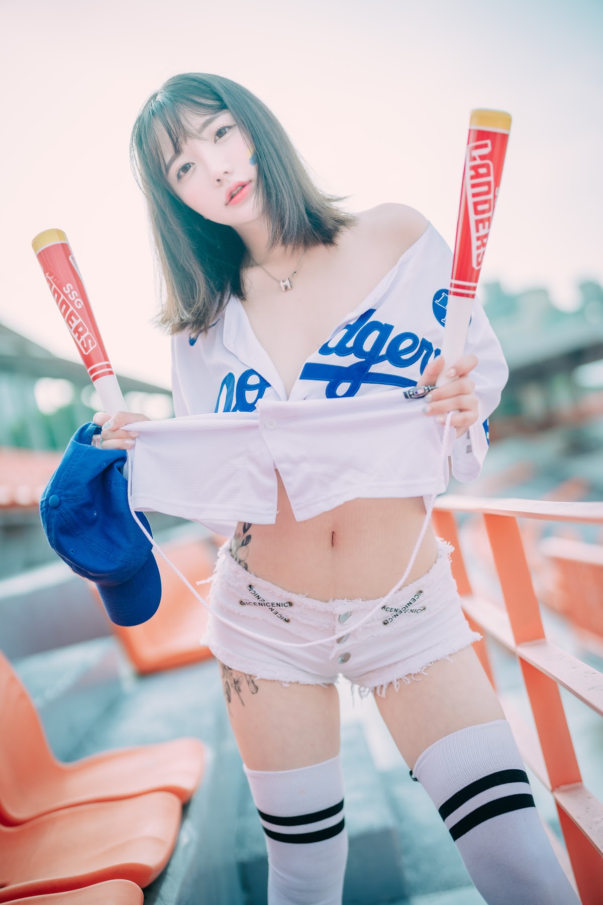 DJAWA Photo – Son Ye-Eun (손예은) – Cheer Up in the Summer - P8