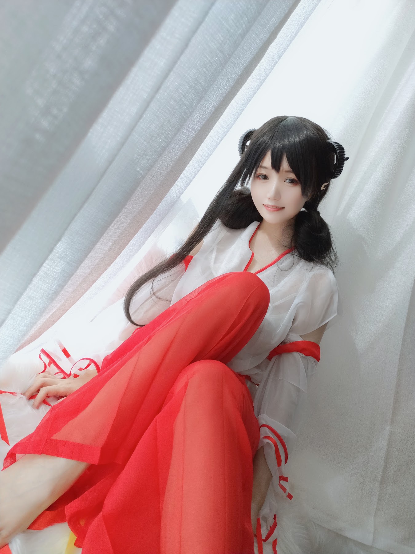 Coser@小仓千代w No.008 有点不对劲的巫女 - P30