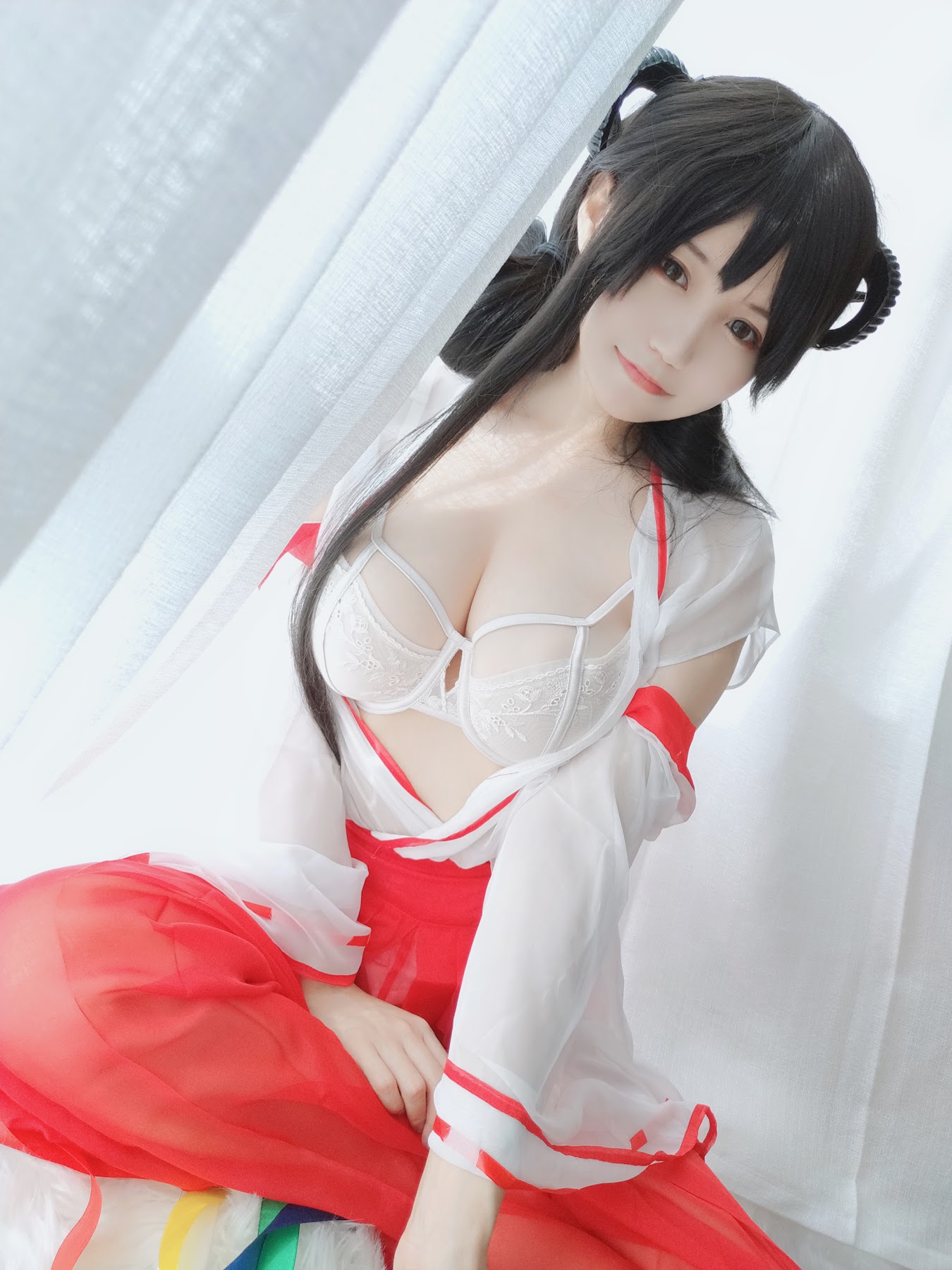 Coser@小仓千代w No.008 有点不对劲的巫女 - P33