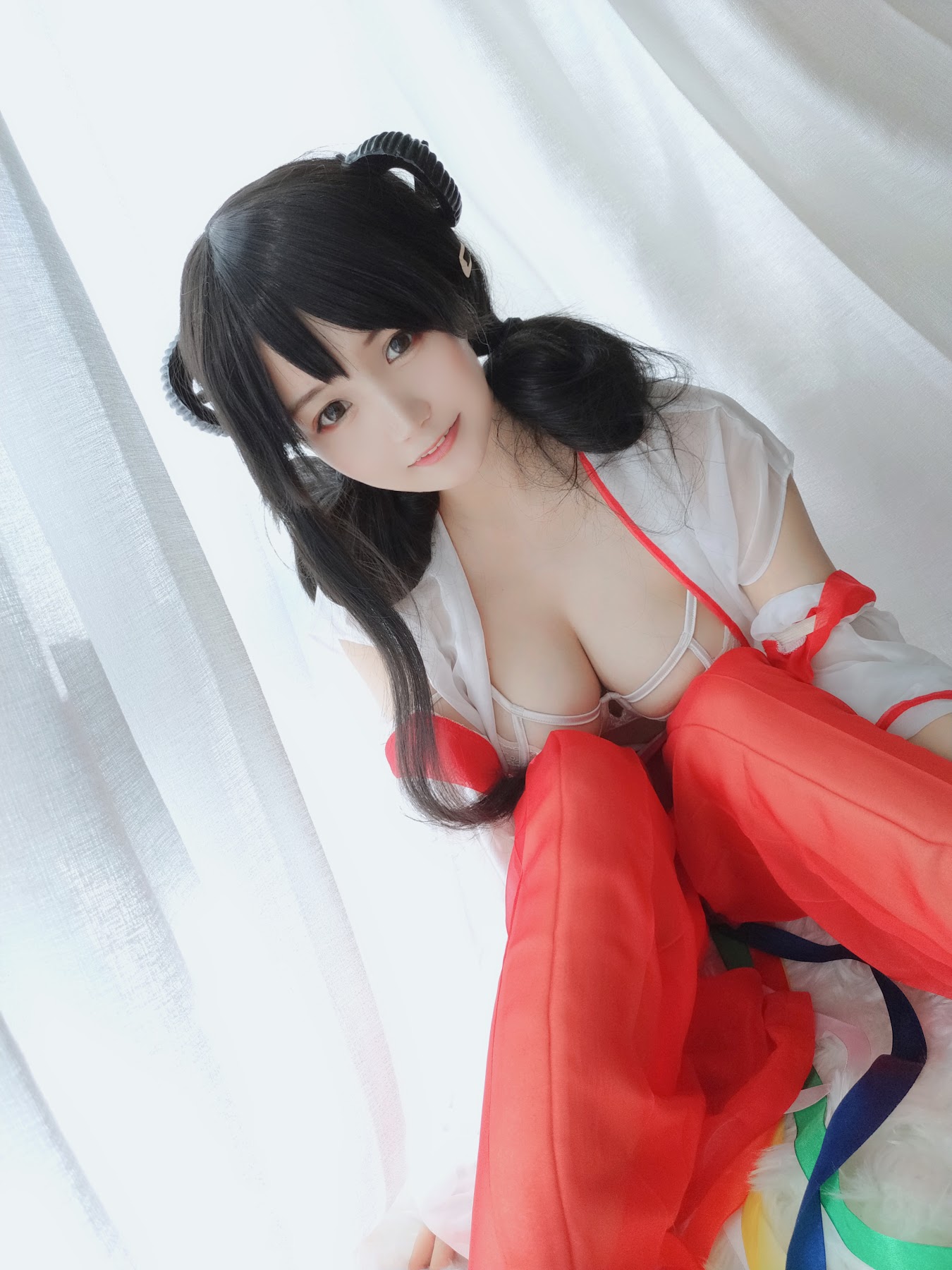 Coser@小仓千代w No.008 有点不对劲的巫女 - P5