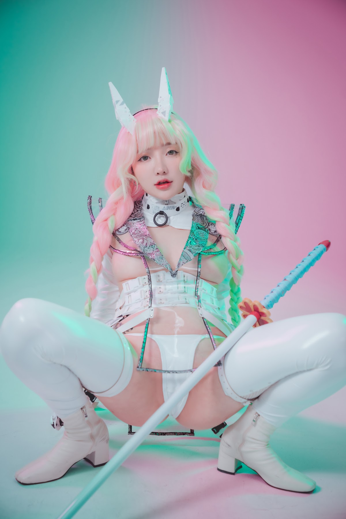 DJAWA Photo – Son Ye-Eun (손예은) – Cyber Hunter Mitsuri - P13