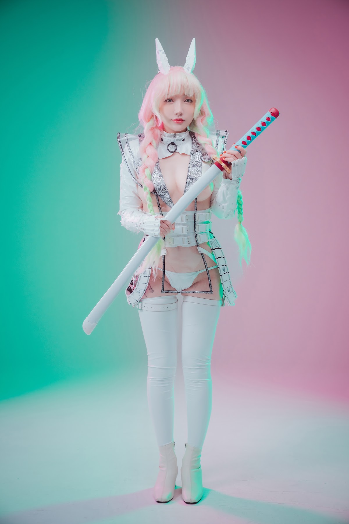 DJAWA Photo – Son Ye-Eun (손예은) – Cyber Hunter Mitsuri - P3