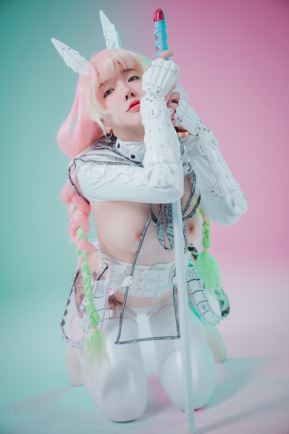 DJAWA Photo – Son Ye-Eun (손예은) – Cyber Hunter Mitsuri - P74