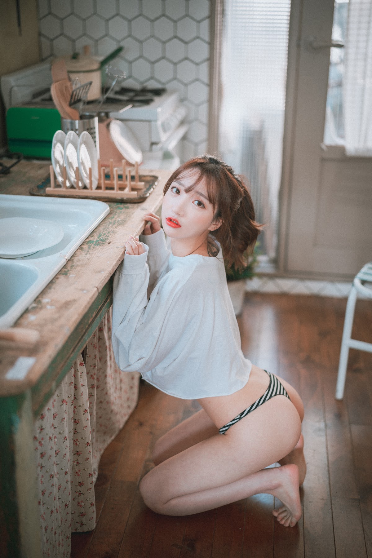 DJAWA Photo – Son Ye-Eun (손예은) – Holidays in Eden - P29