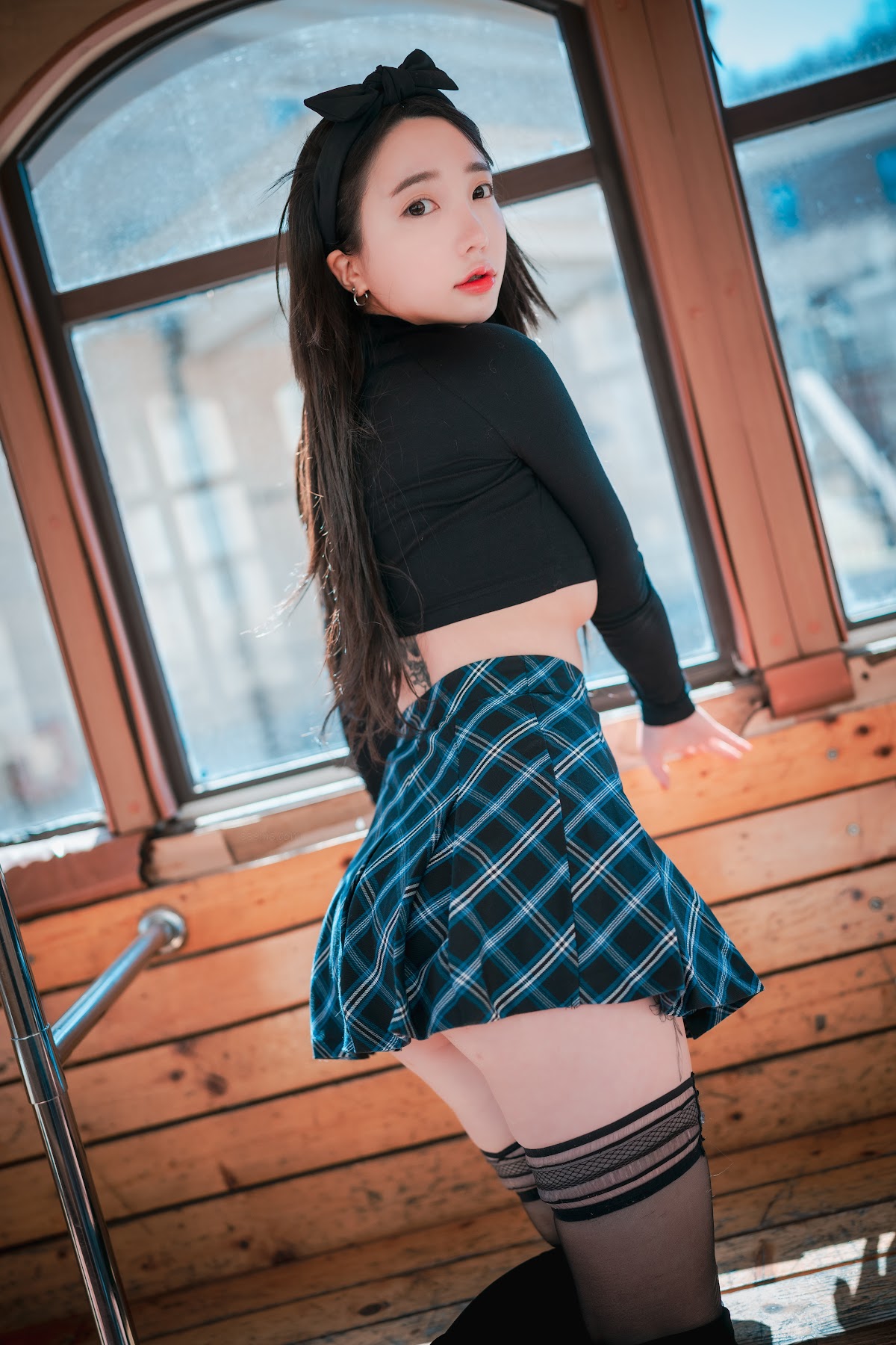 DJAWA Photo – Son Ye-Eun (손예은) – Early Spring Walk in March Vol.2 (+S.Ver) - P22