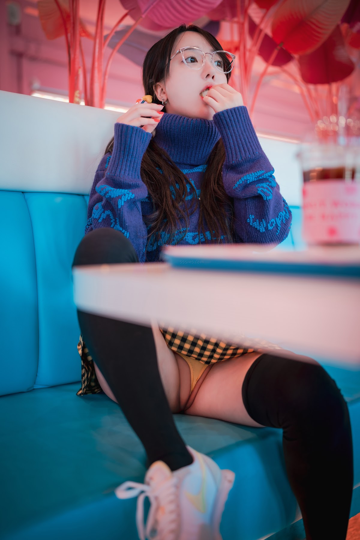 DJAWA Photo – Son Ye-Eun (손예은) – Early Spring Walk in March Vol.2 (+S.Ver) - P98