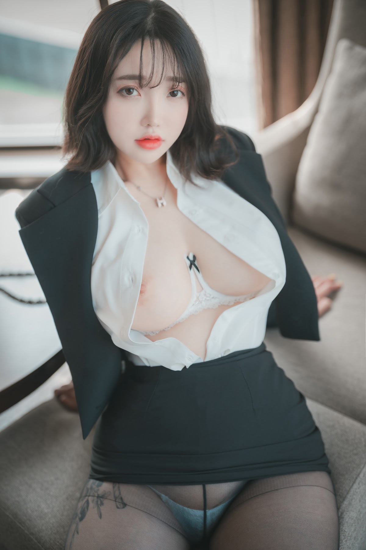 DJAWA Photo – Son Ye-Eun (손예은) – Knotting Class #6 - P119