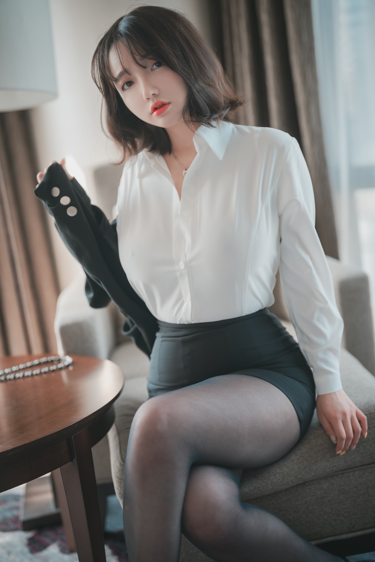 DJAWA Photo – Son Ye-Eun (손예은) – Knotting Class #6 - P1