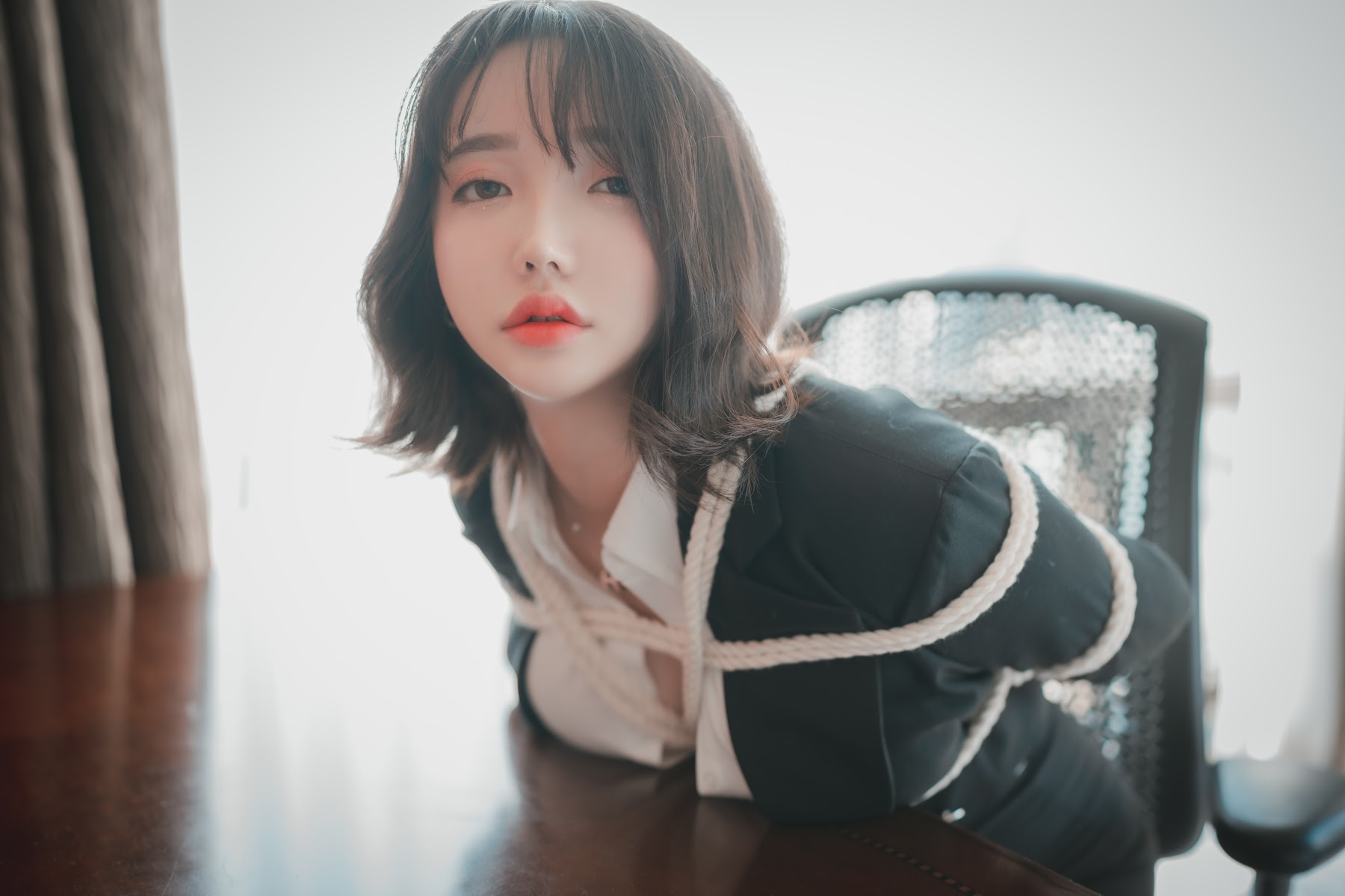 DJAWA Photo – Son Ye-Eun (손예은) – Knotting Class #6 - P42